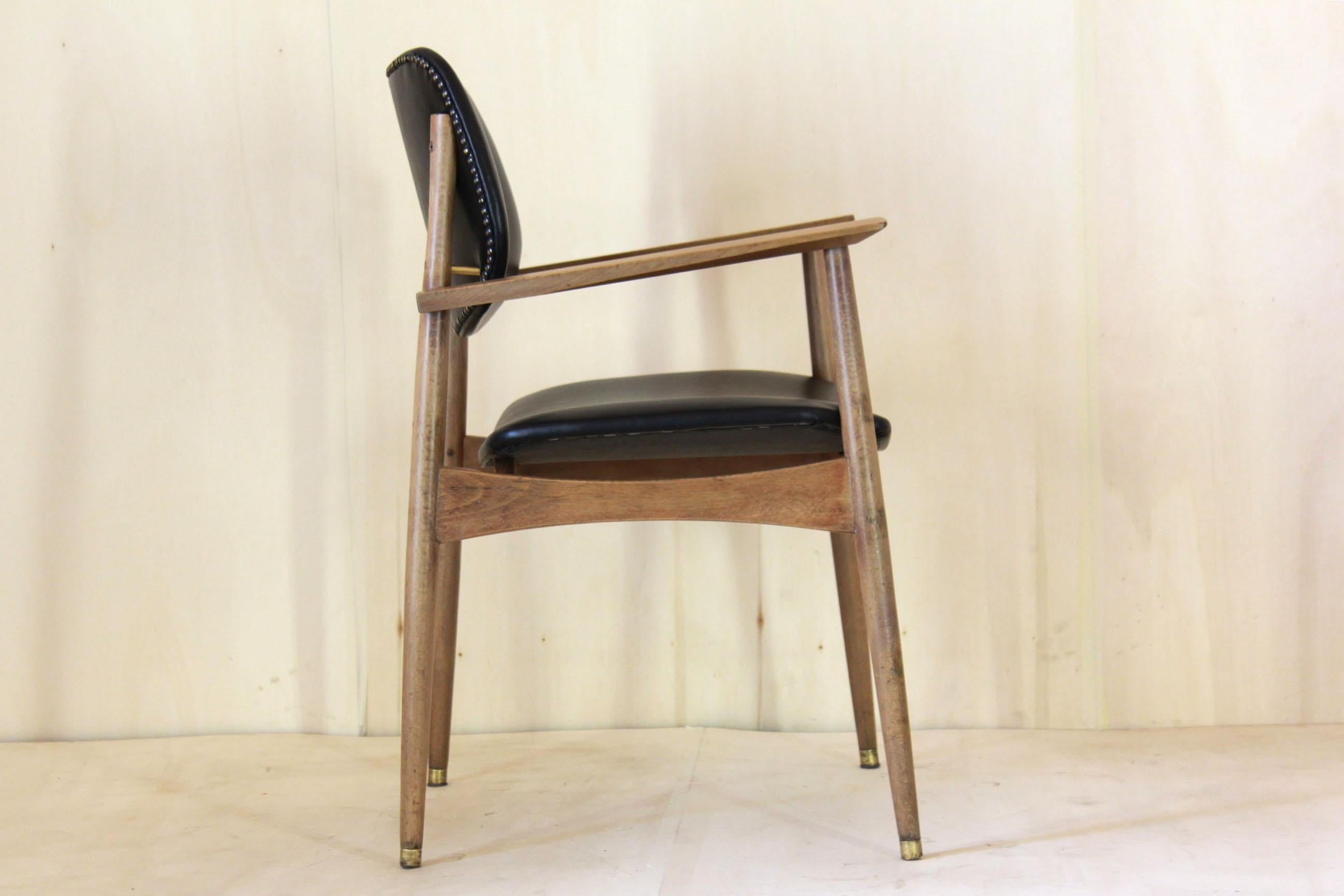 Chaises de bureau vintage en cuir noir, ensemble de deux, Italie, annes 1950 en vente 11