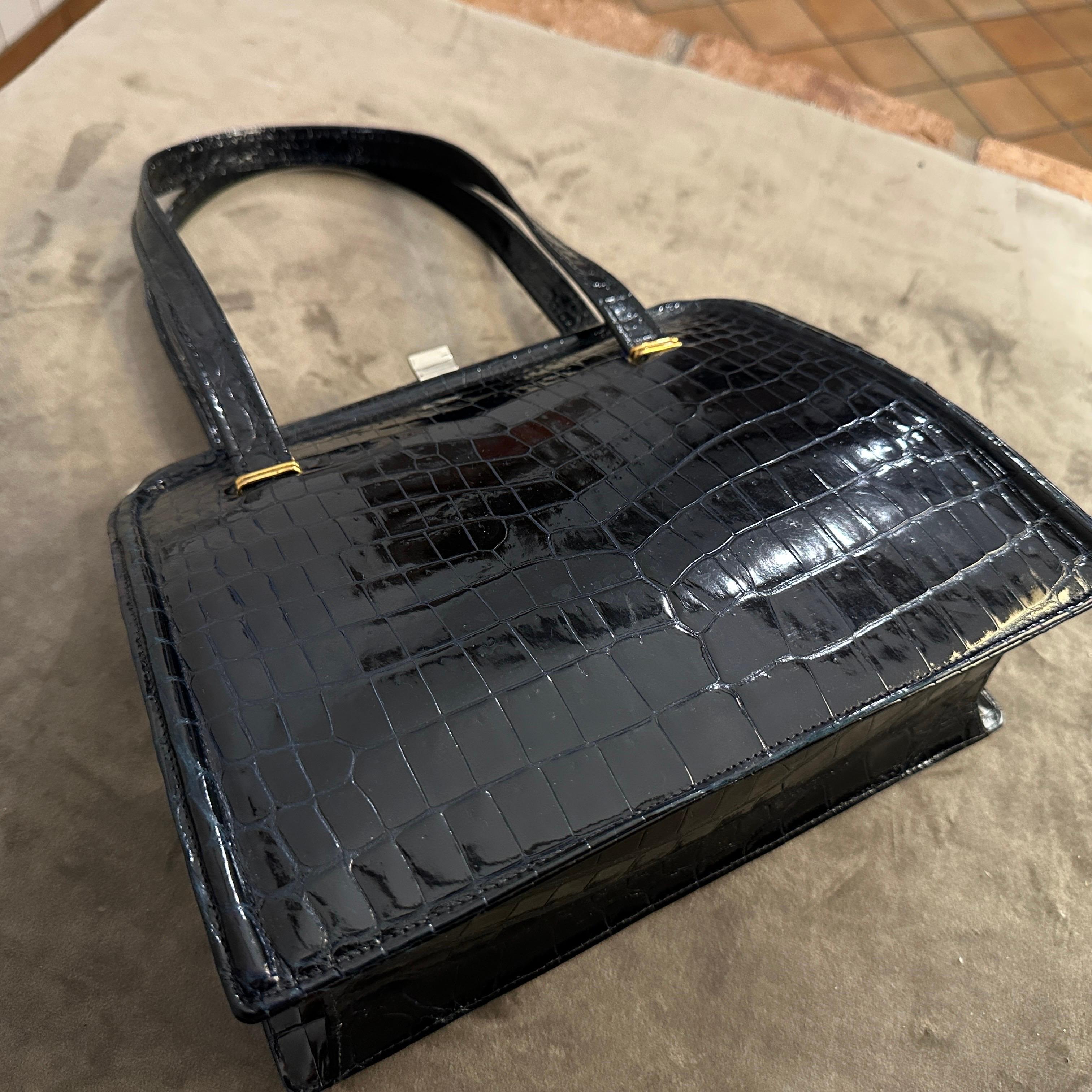 1950er Jahre Vintage Schwarzes Leder und Messing Italienisch Top Handle Bag von Albanese Milano im Zustand „Hervorragend“ im Angebot in Aci Castello, IT