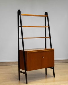 Vintage Bücherregal / Regale aus Teakholz mit schwarz lackierten Ständern, 1950er Jahre