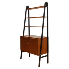 Libreria / scaffali vintage anni '50 in teak con supporti laccati neri