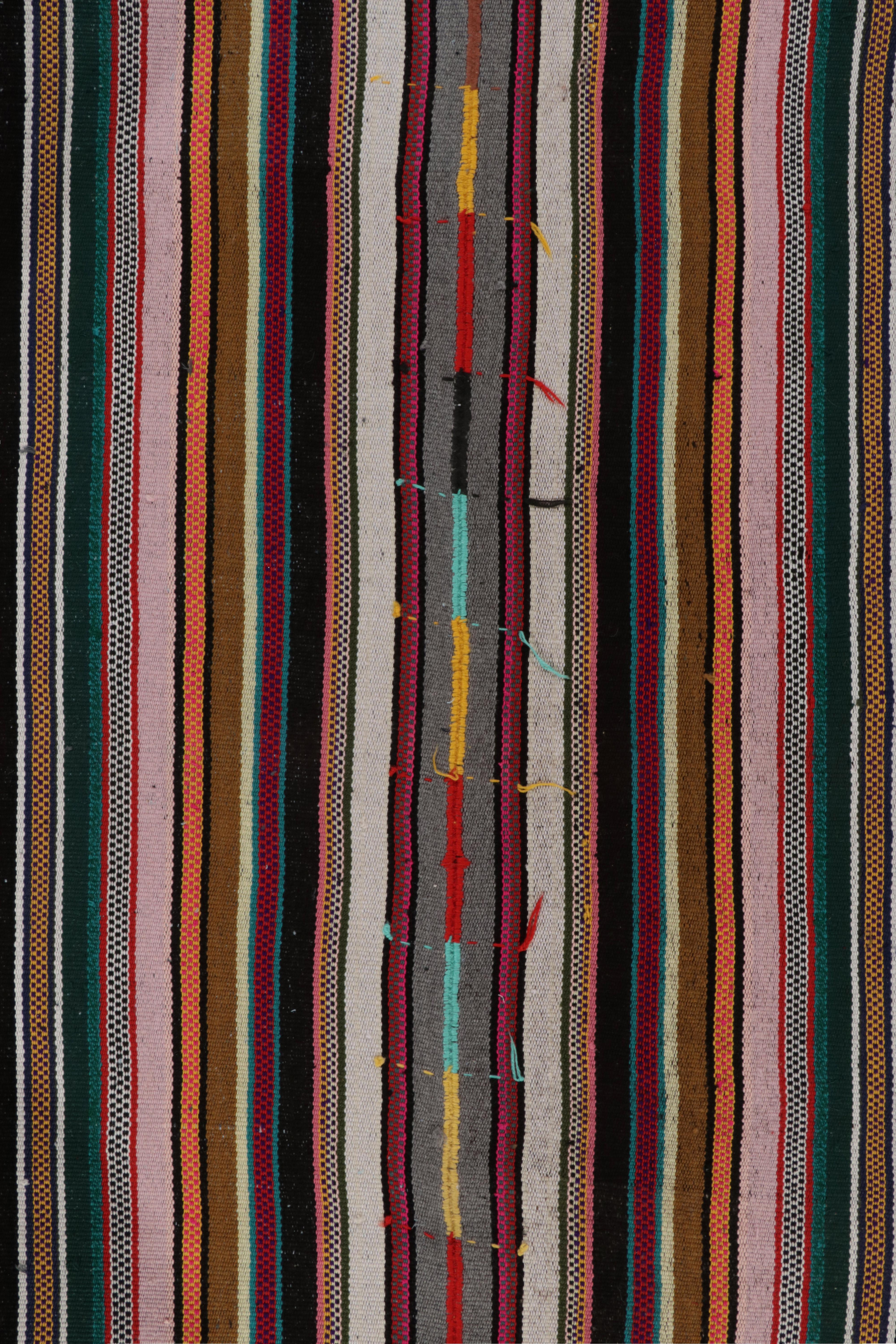 1950er Jahre Vintage Chaput-Kelim-Teppich in mehrfarbigen Streifenmustern von Teppich & Kelim (Handgeknüpft) im Angebot