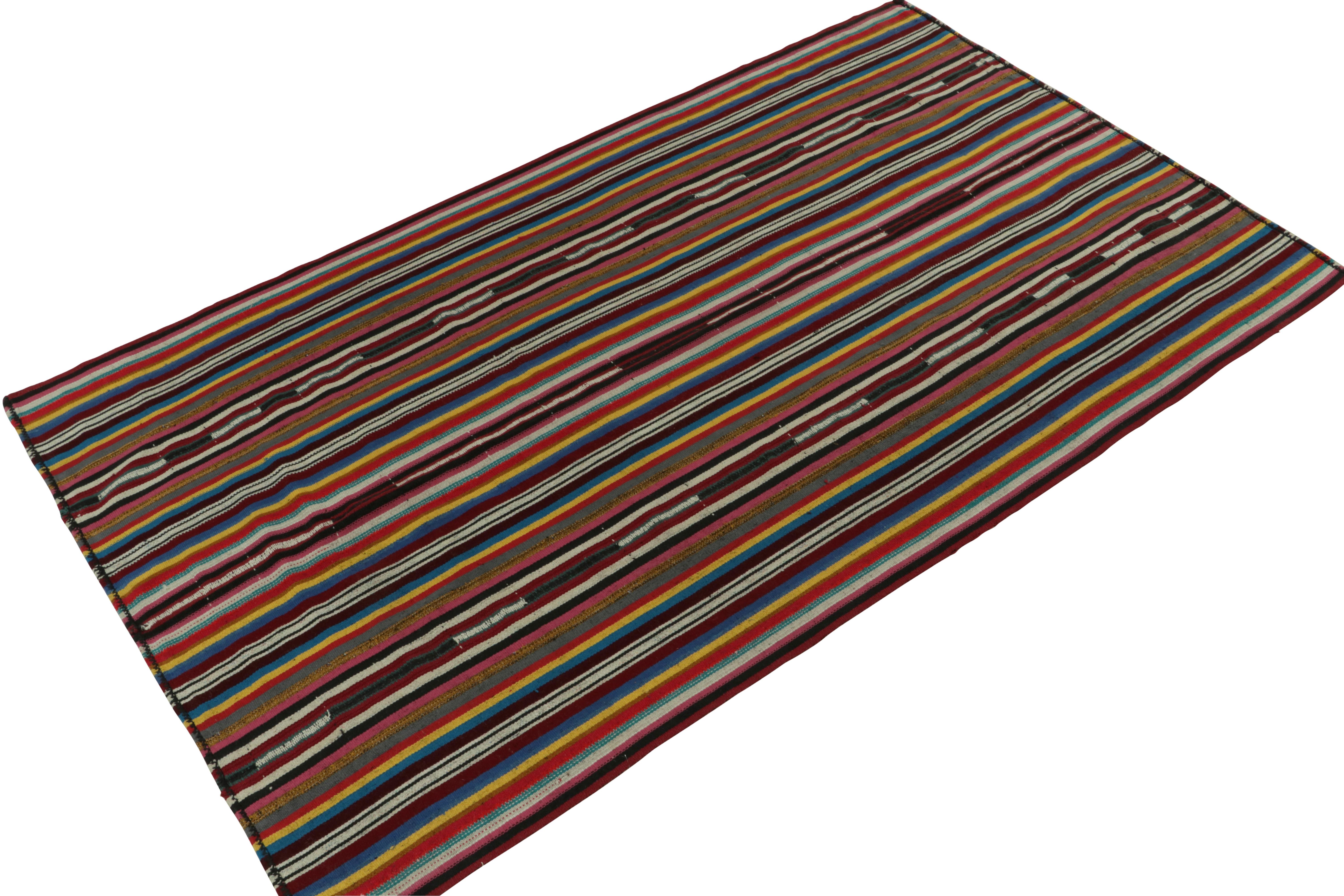 Mid-Century Modern Tapis & Kilim style chaput vintage des années 1950 avec rayures multicolores en vente