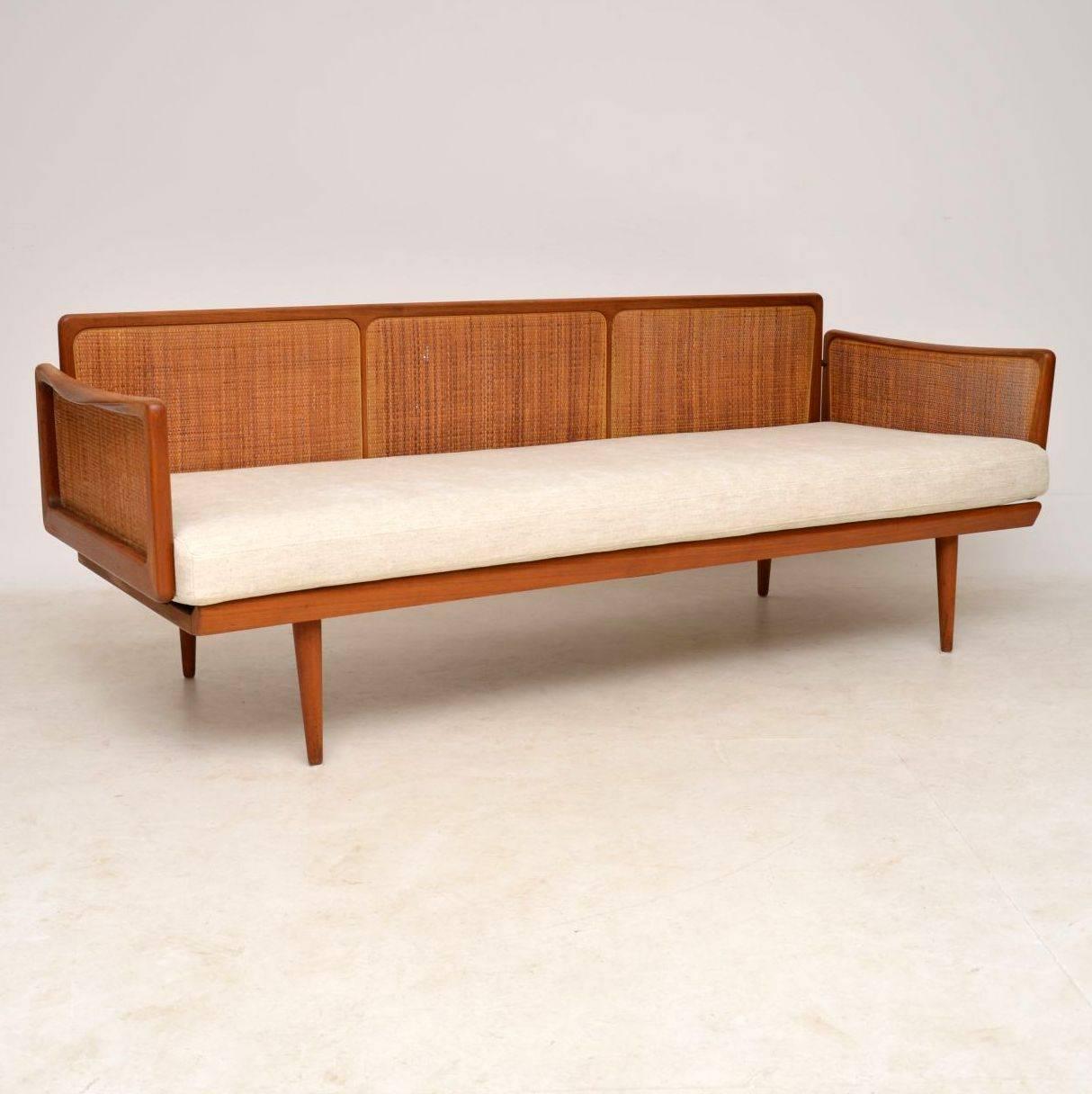 1950s Vintage Danish Teak Sofa by Peter Hvidt & Orla Mølgaard-Nielsen In Excellent Condition In London, GB