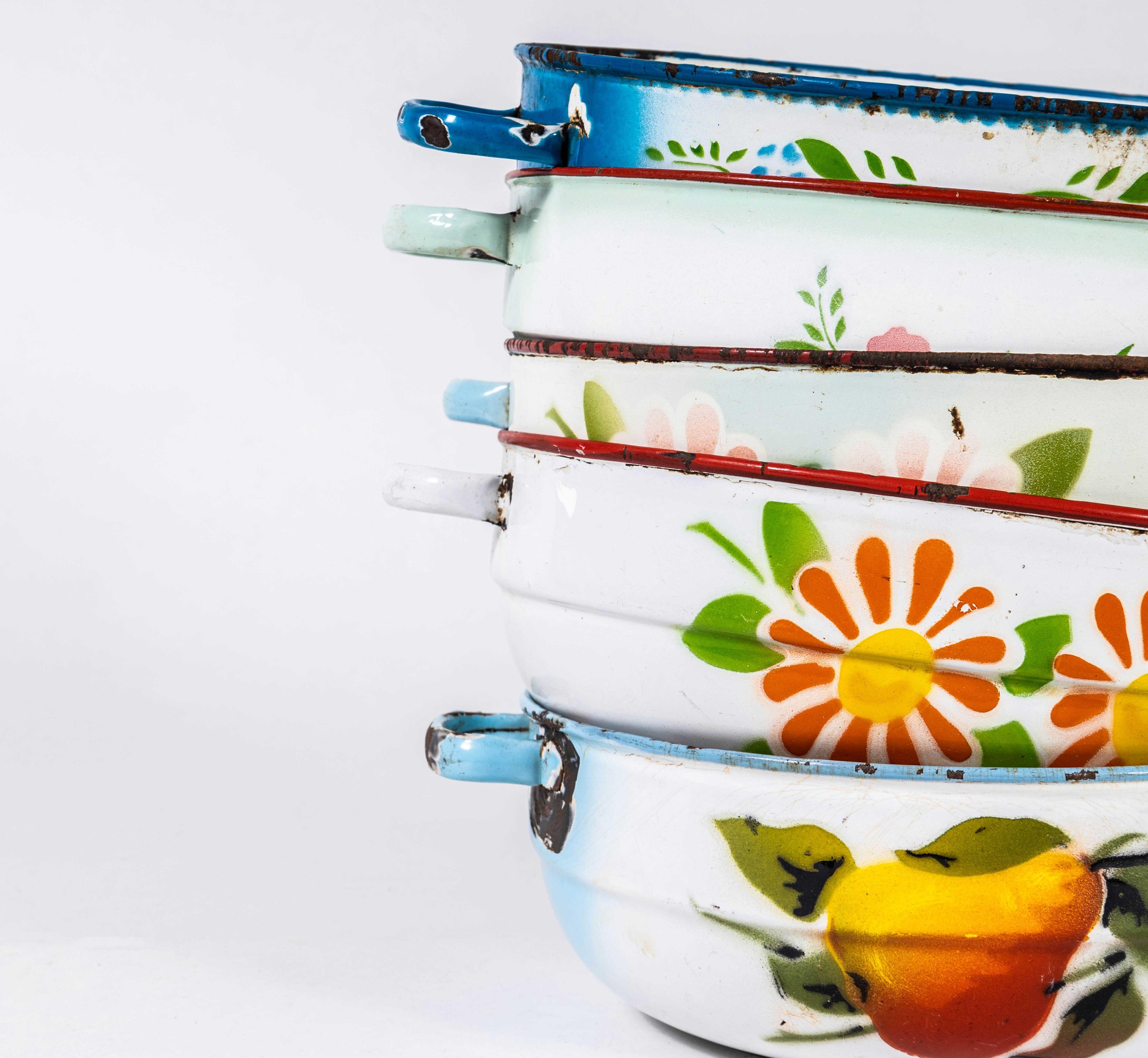 Cuencos esmaltados decorados vintage años 50 - Grandes Húngaro en venta