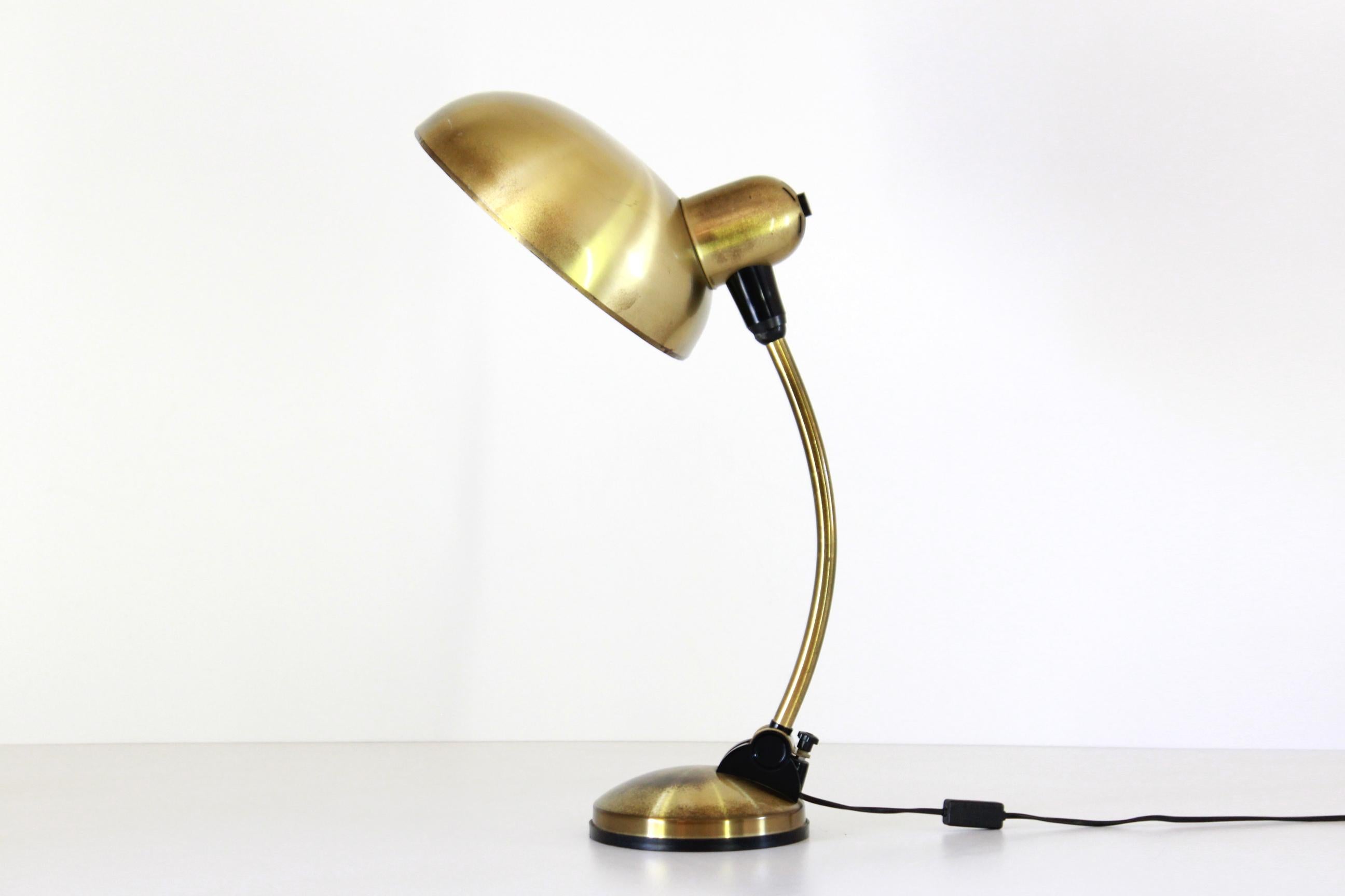 1950s Bauhaus Brass Table Lamp In Good Condition In Ceglie Messapica, IT