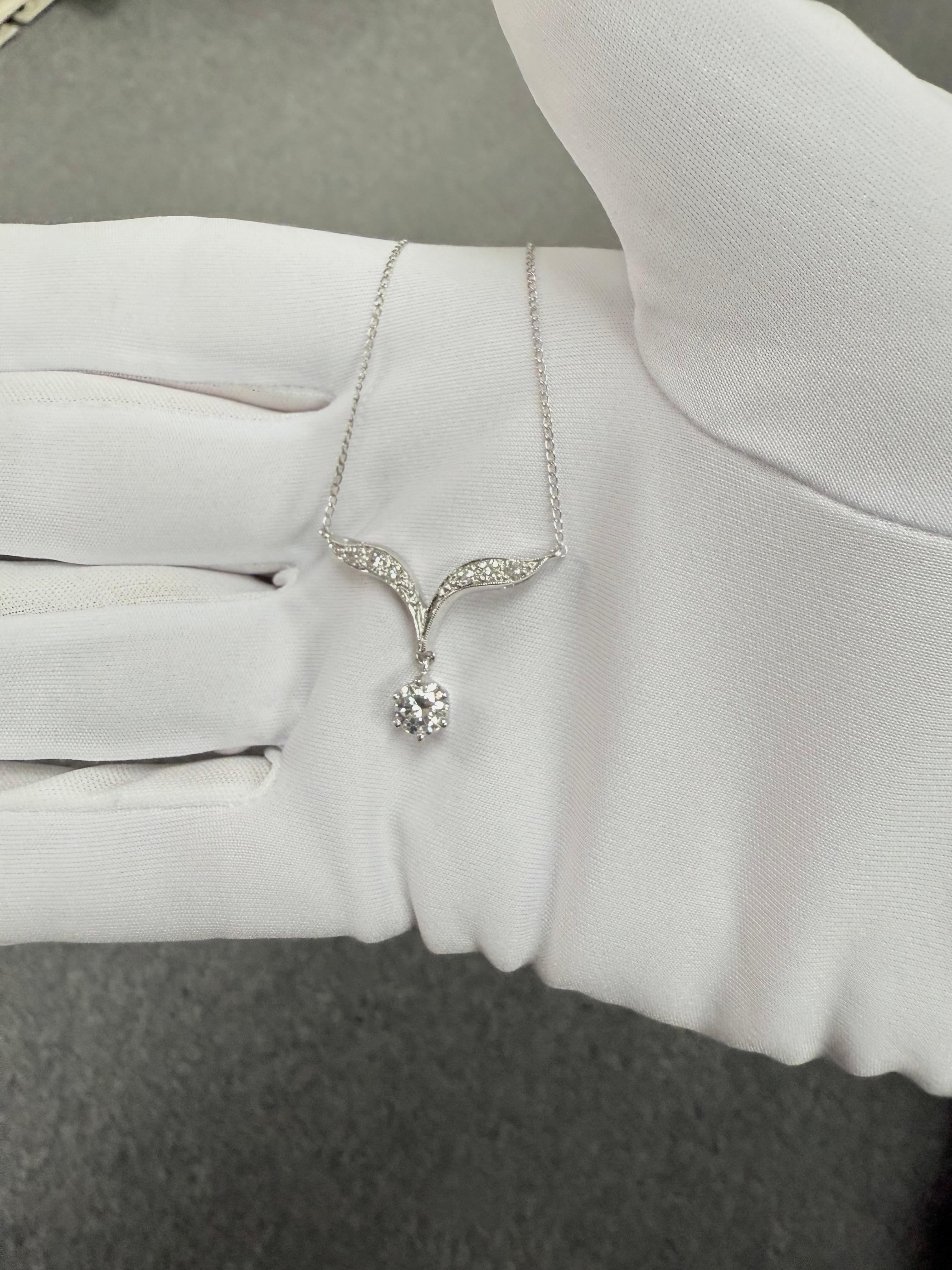 Collana vintage anni '50 con goccia di diamante in oro bianco 14 carati in vendita 1