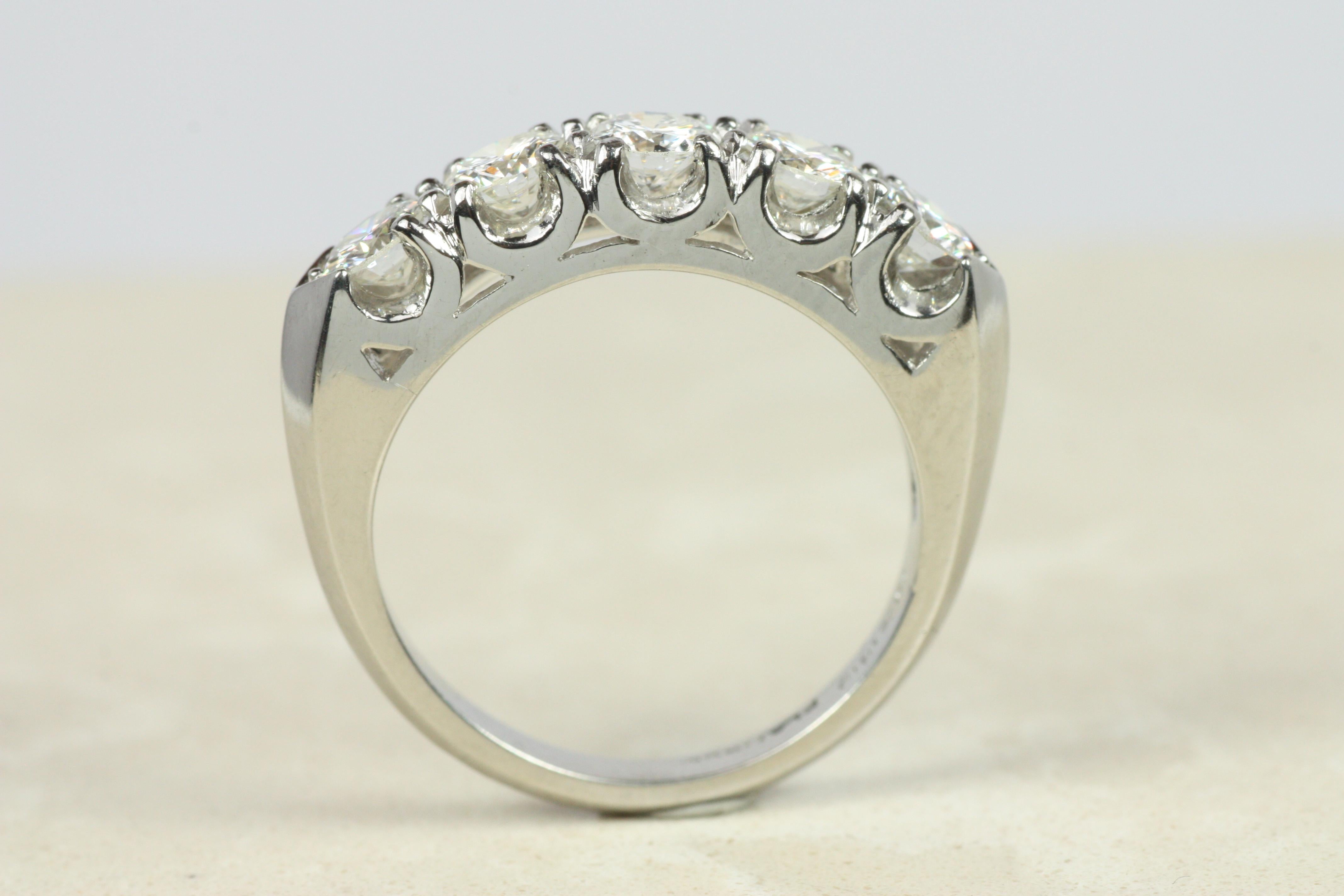 Women's 1950s Vintage Diamond Wedding Band in Platinum For Sale