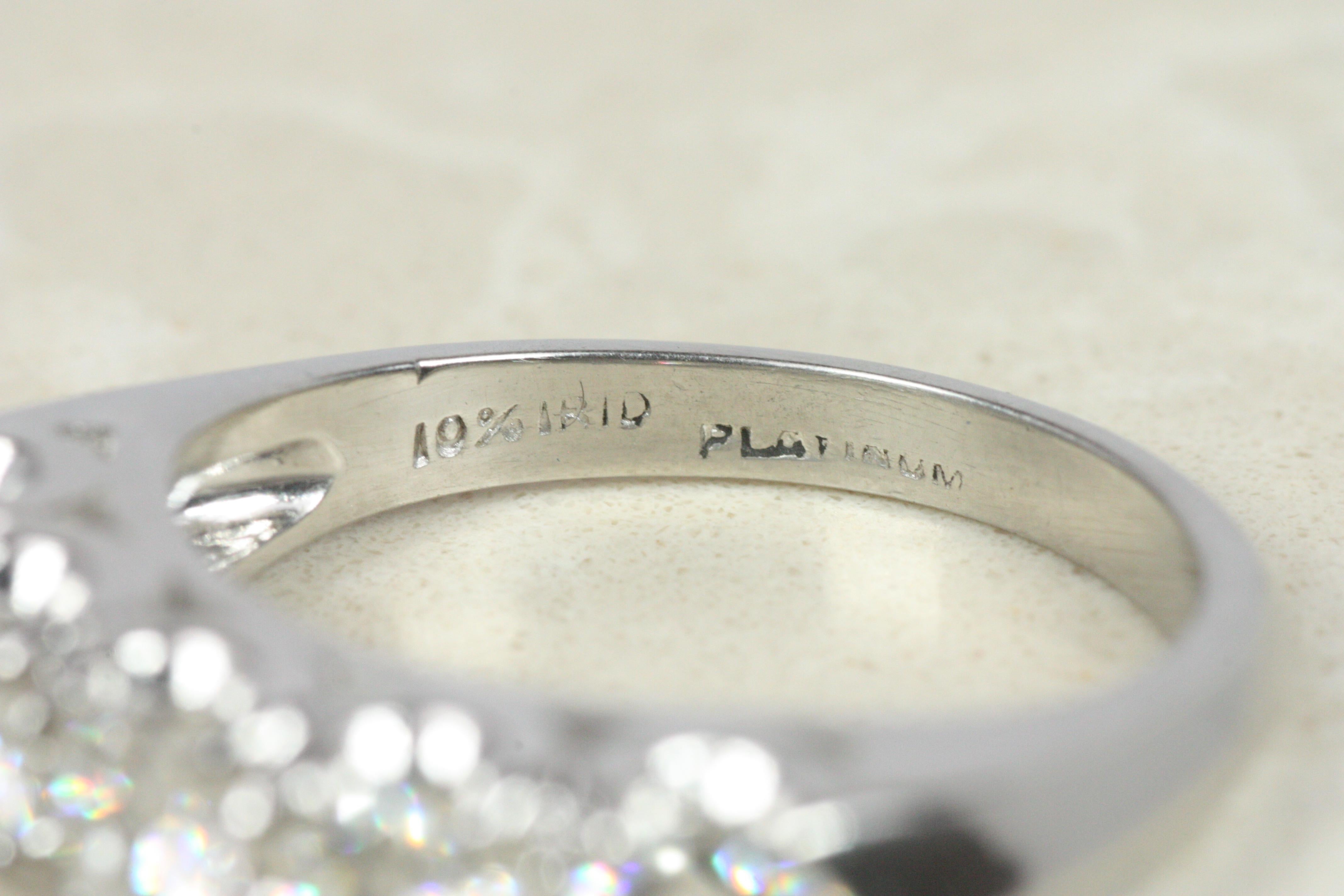 1950s Vintage Diamond Wedding Band in Platinum For Sale 3