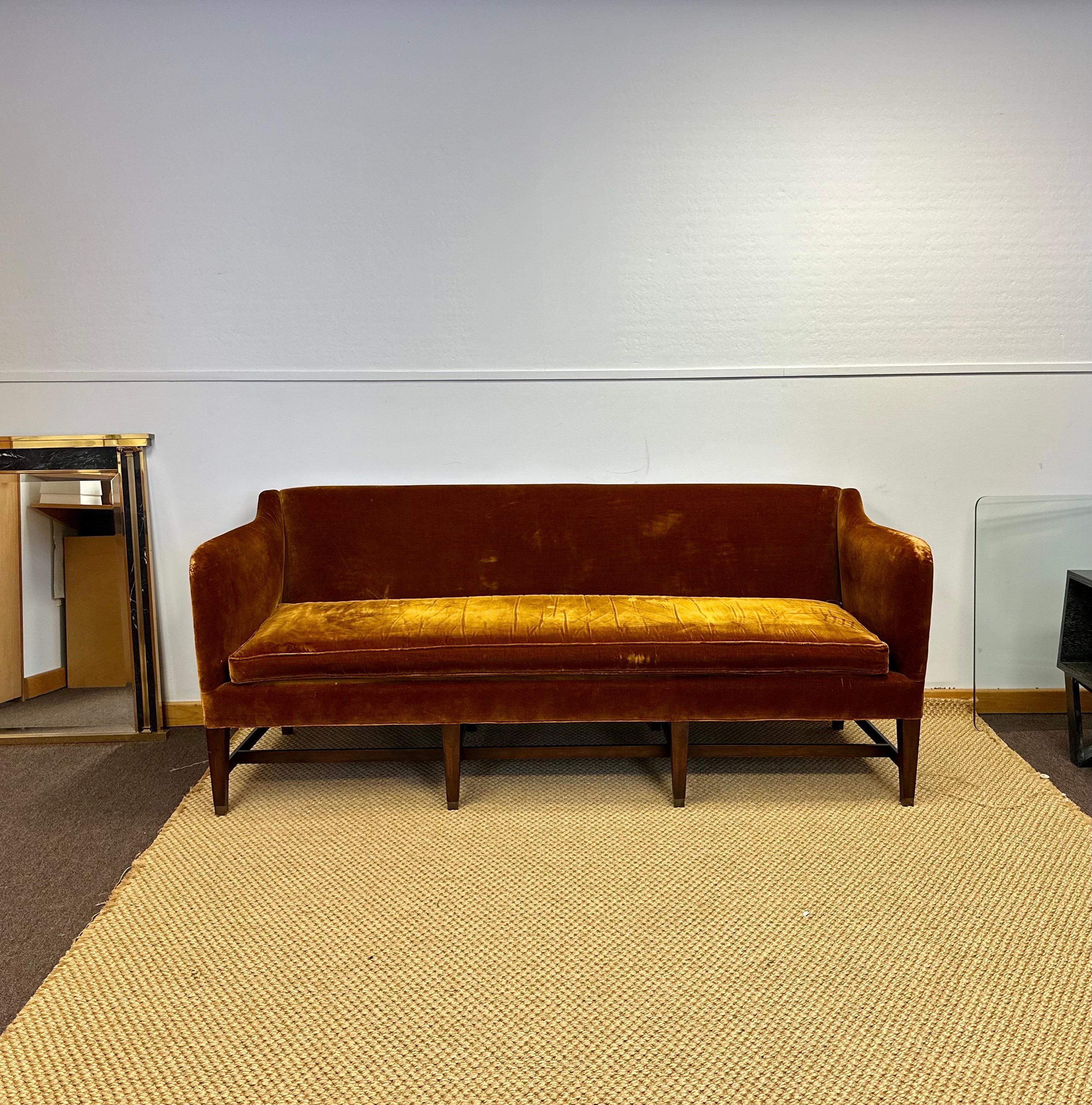 1950s Vintage Federal-Style Patinaed Velvet Upholstery Settee Sofa In Good Condition In Farmington Hills, MI