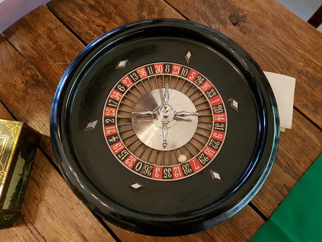 Mid-20th Century 1950s Vintage French Roulette Game