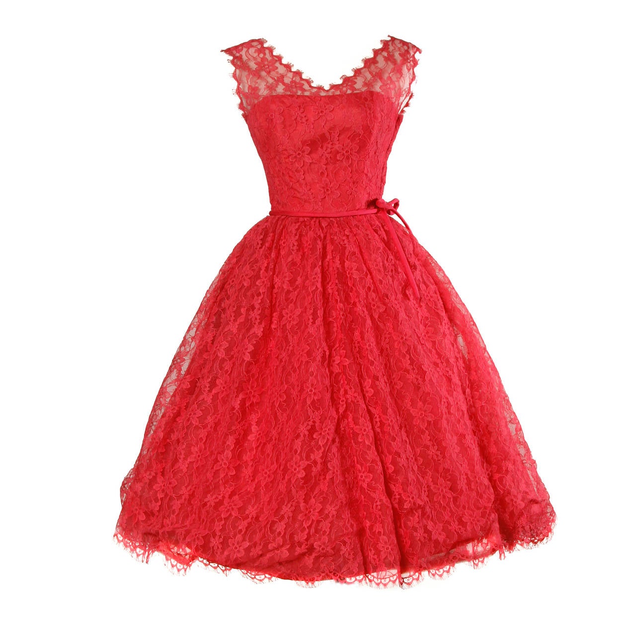 1950s Vintage Fuchsia Barbie Pink Scalloped Lace Cocktail Dress For Sale