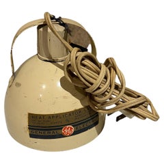 1950s Vintage GE General Electric Therapeutic Heat Applicator Lamp in Beige