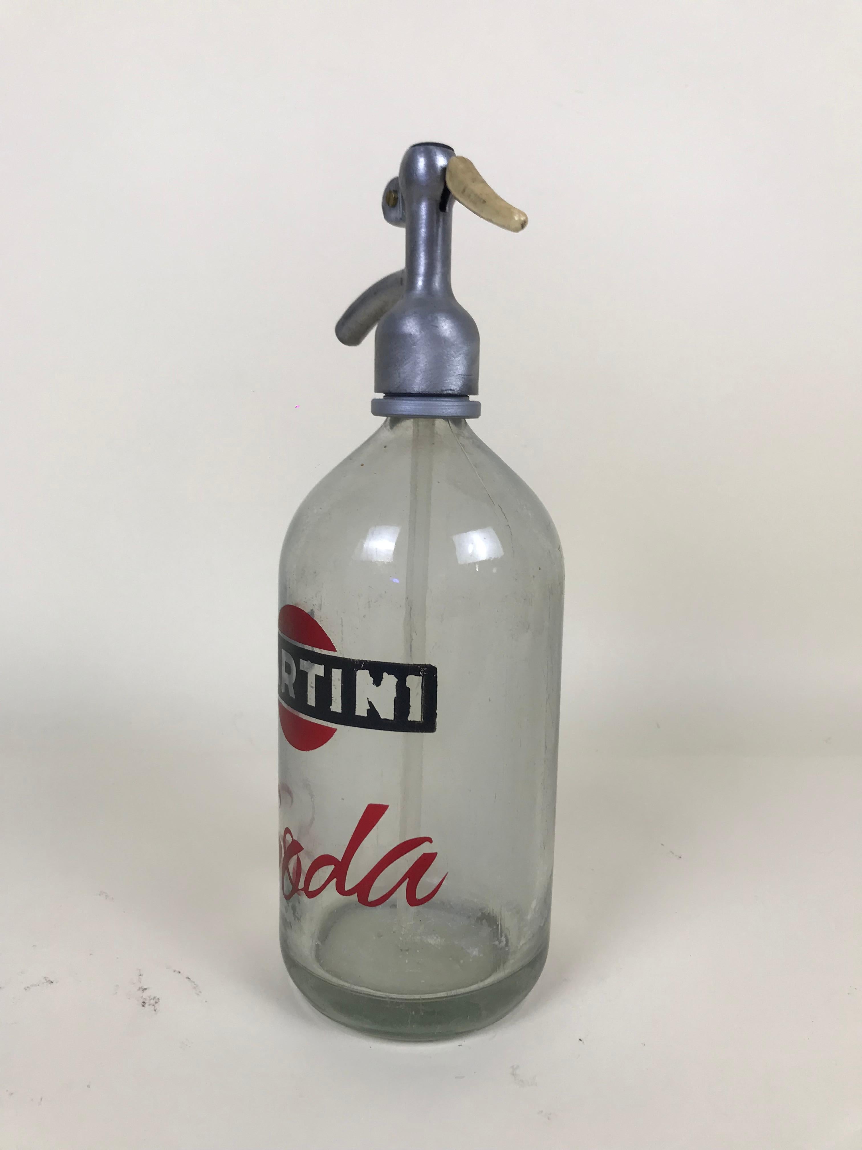 1950s Vintage Glass Italian Soda Syphon Seltzer Logo Martini Soda Bar Bottle In Good Condition In Milan, IT