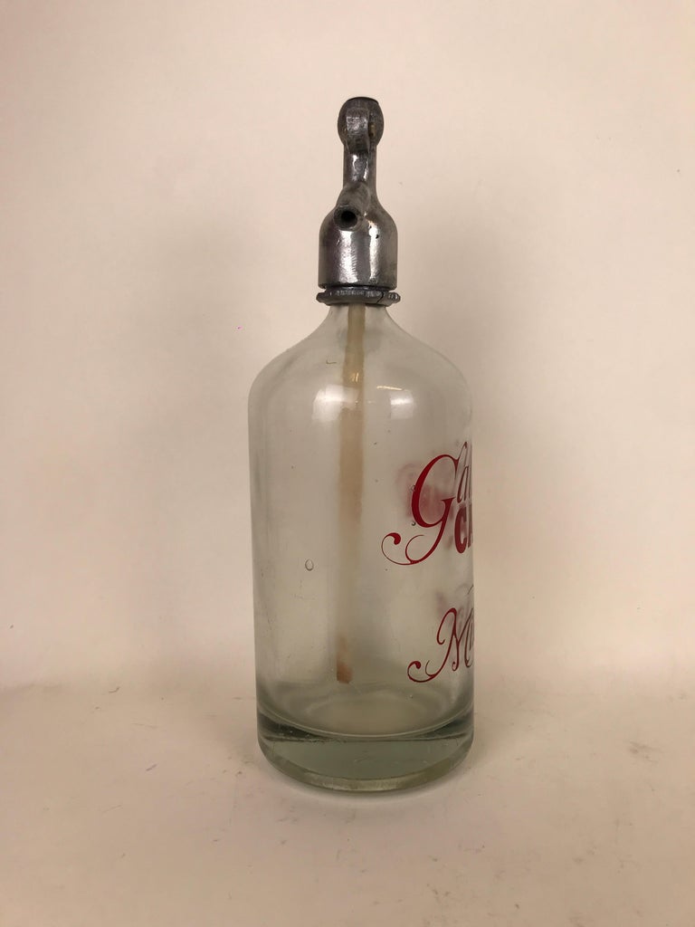 1950s Vintage Glass Soda Syphon Advertising Seltzer Galleria Campari, Milano In Good Condition For Sale In Milan, IT