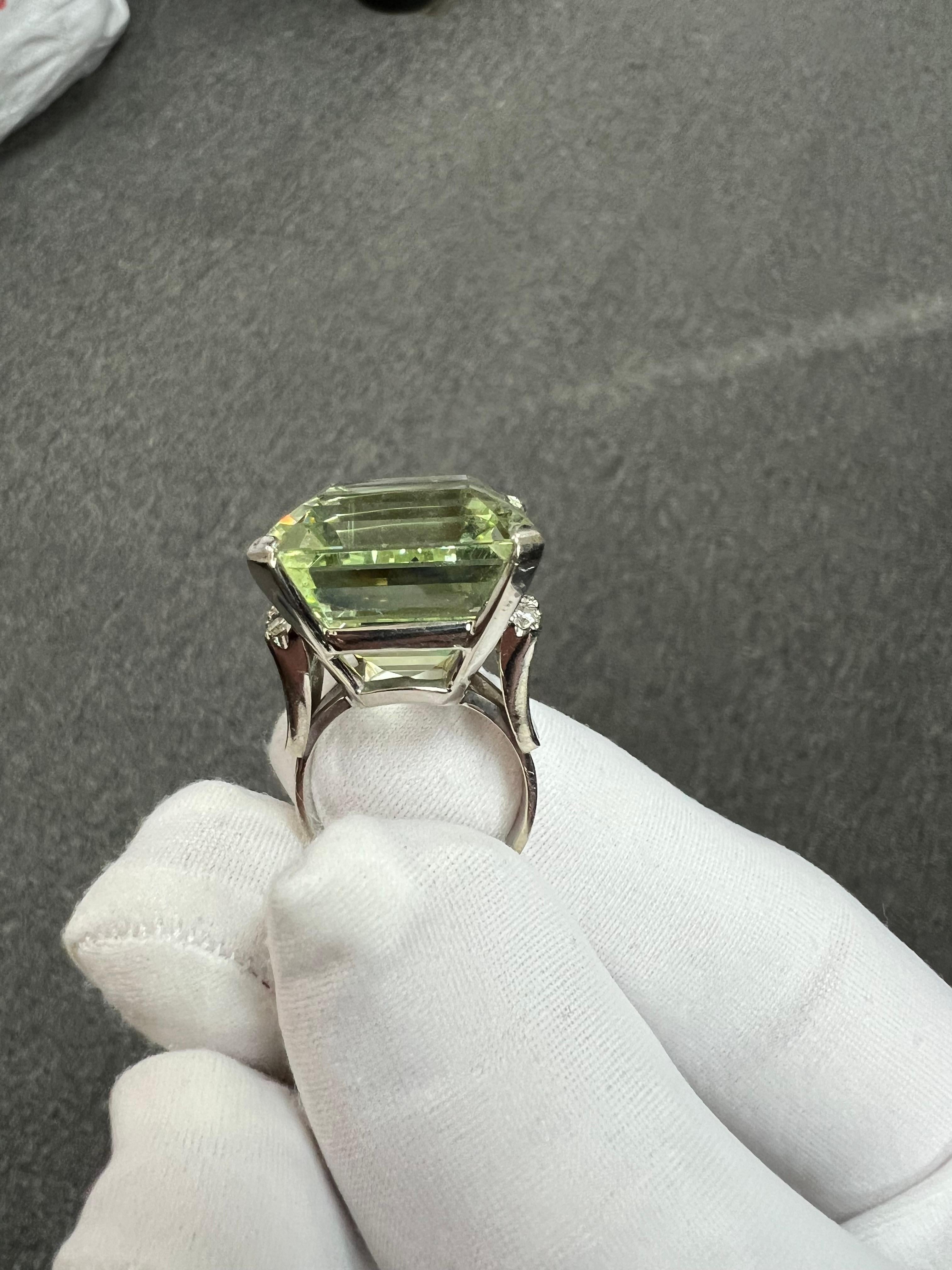 1950s Vintage Béryl Vert Diamant Or Blanc Bague de Cocktail 5
