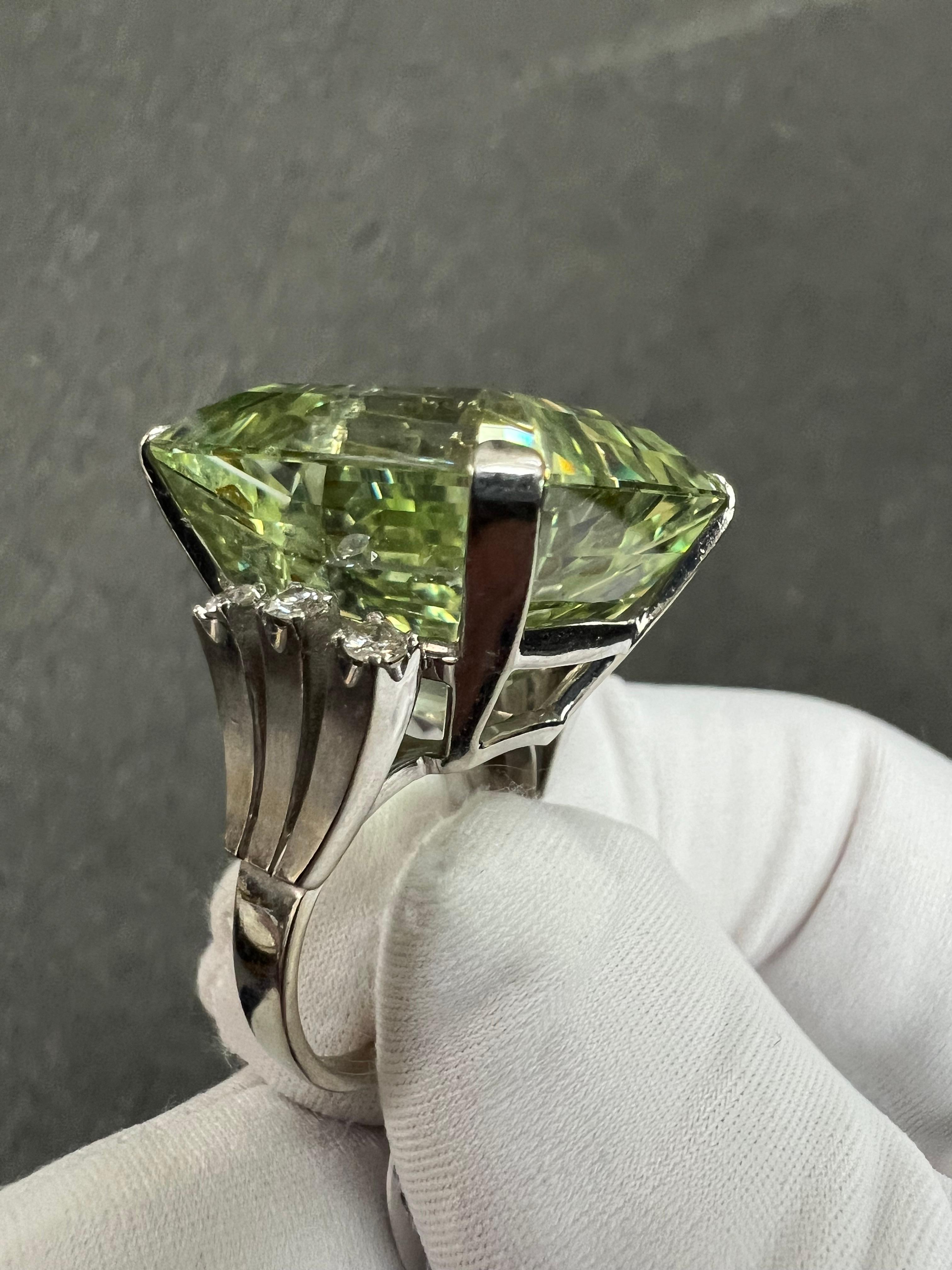 1950s Vintage Béryl Vert Diamant Or Blanc Bague de Cocktail 3