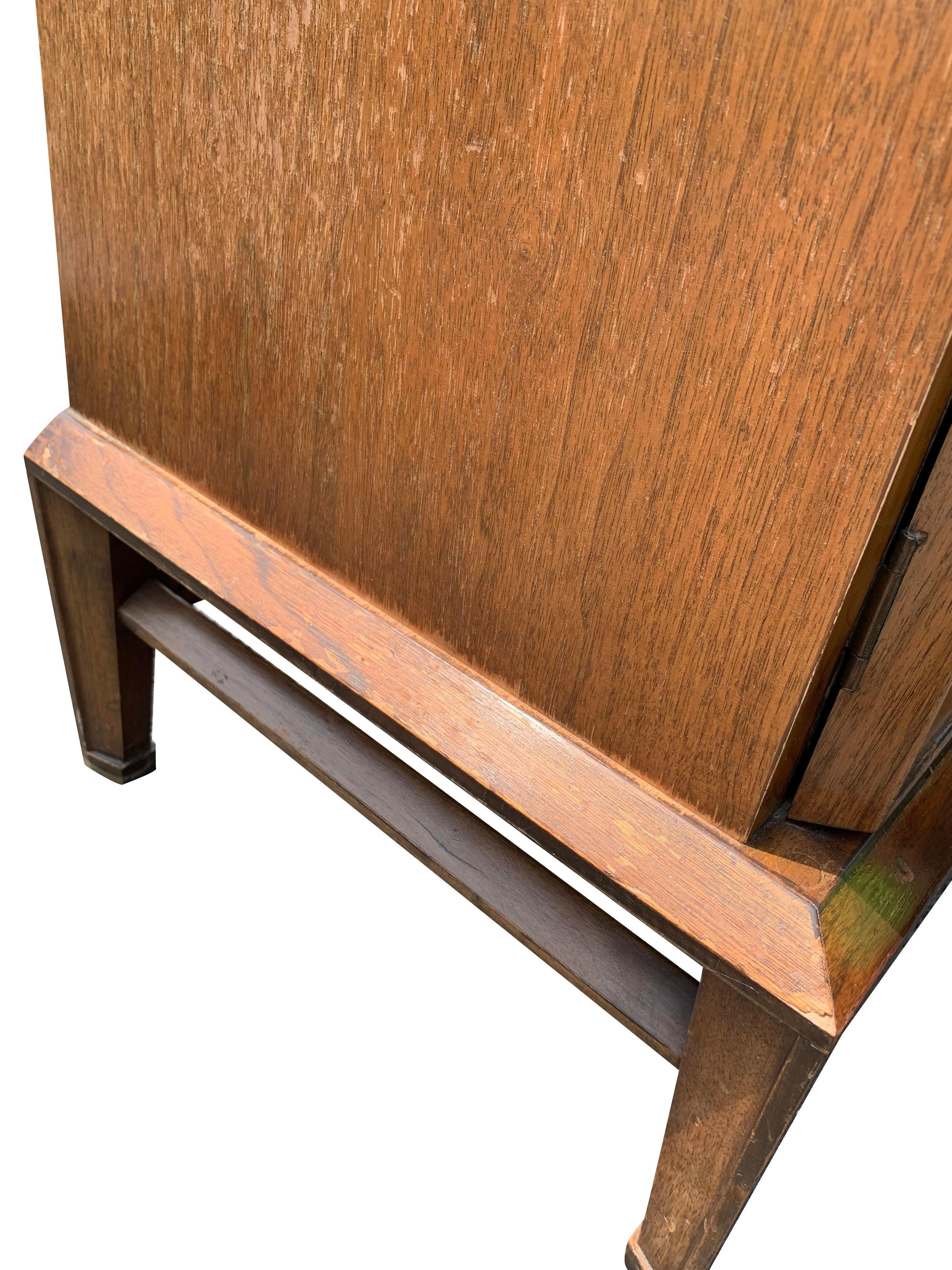 1950er Jahre Vintage Helen Hobey Baker Mid Century Modern Einzigartiger Nachttisch (Mitte des 20. Jahrhunderts)