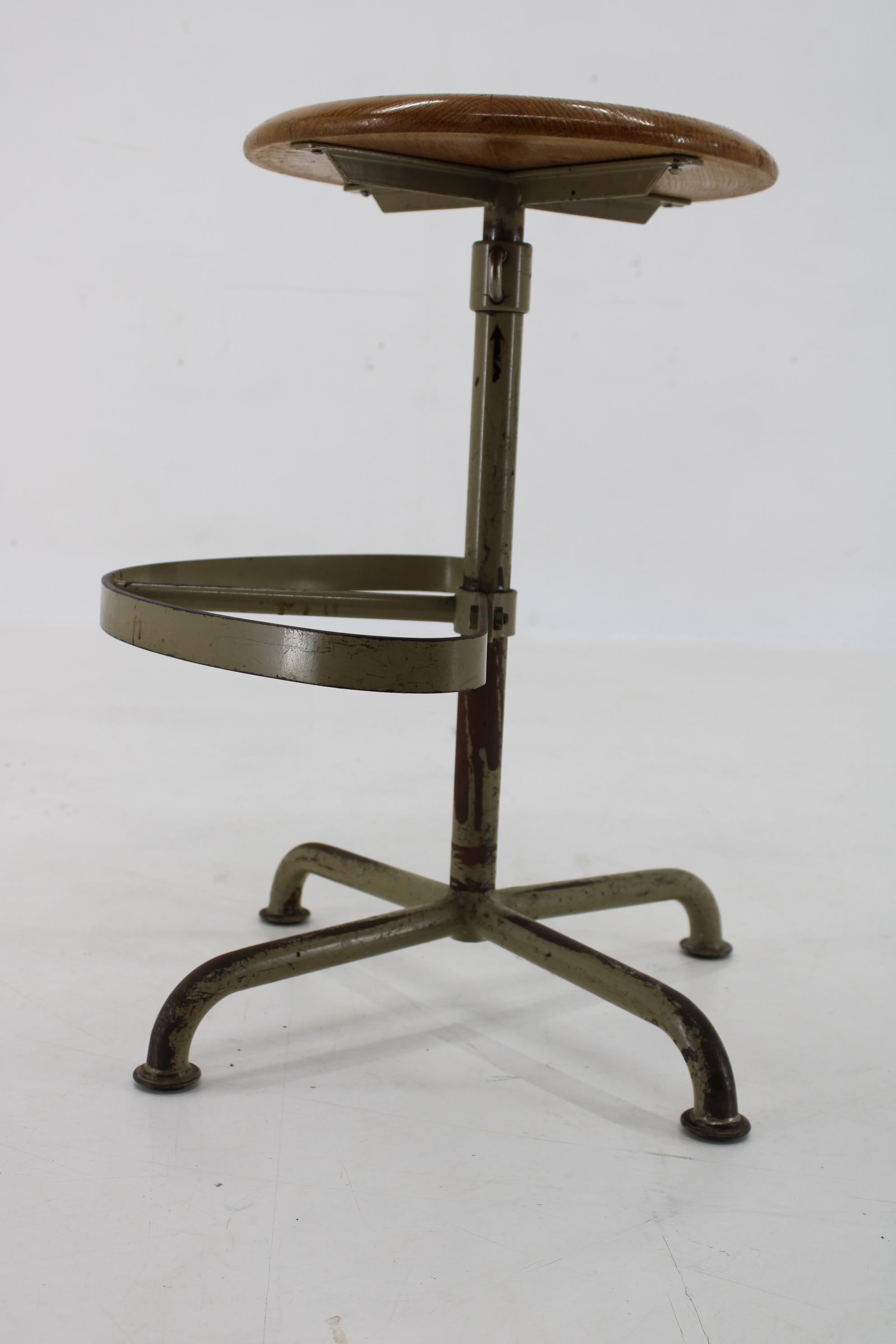 Industriel Chaise industrielle vintage des années 1950, Italie  en vente