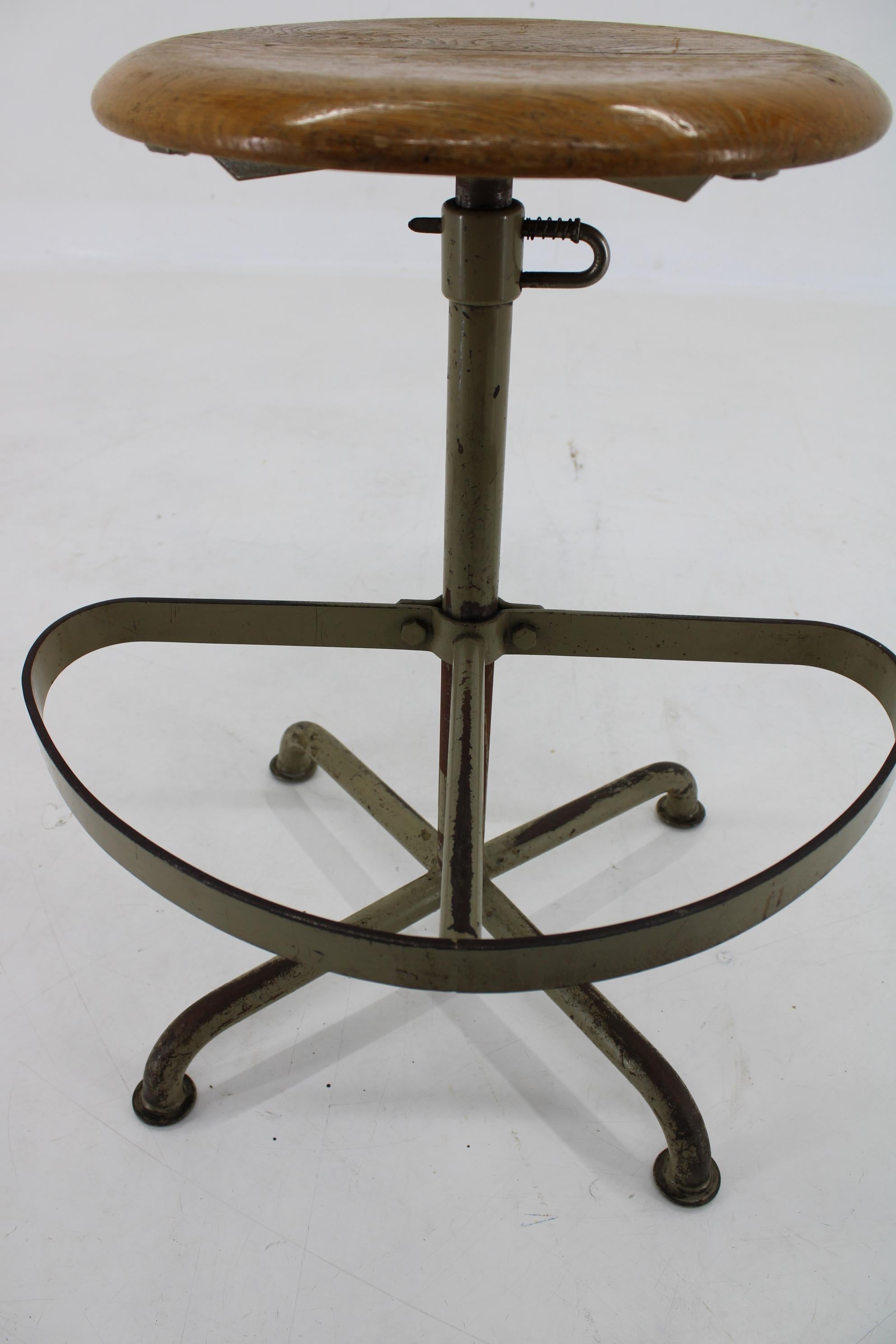 Sedia industriale vintage anni '50, Italia 1