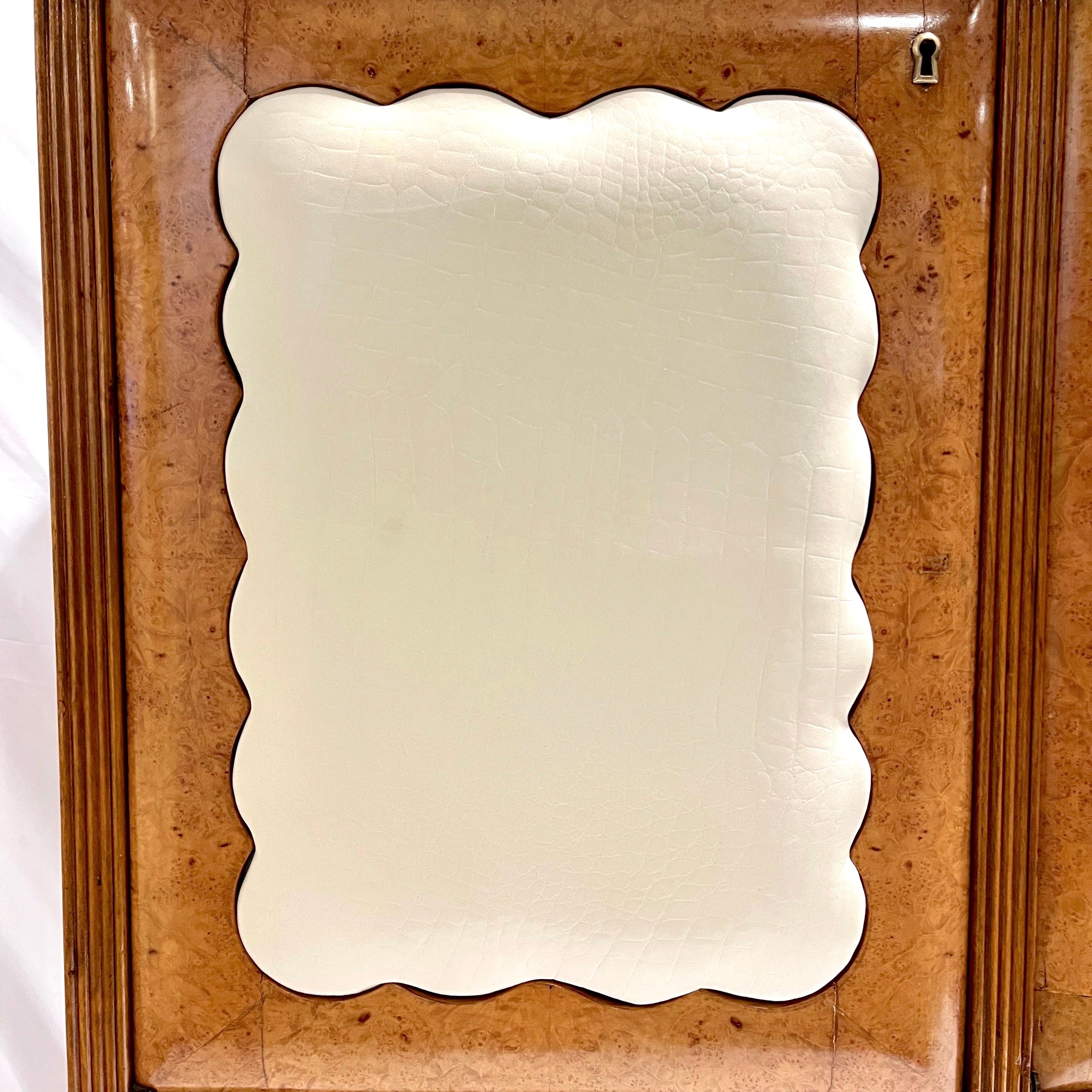 Engraved 1950s Vintage Italian Maple Burl Wood Cabinet Bar with Cream Leather Panels For Sale