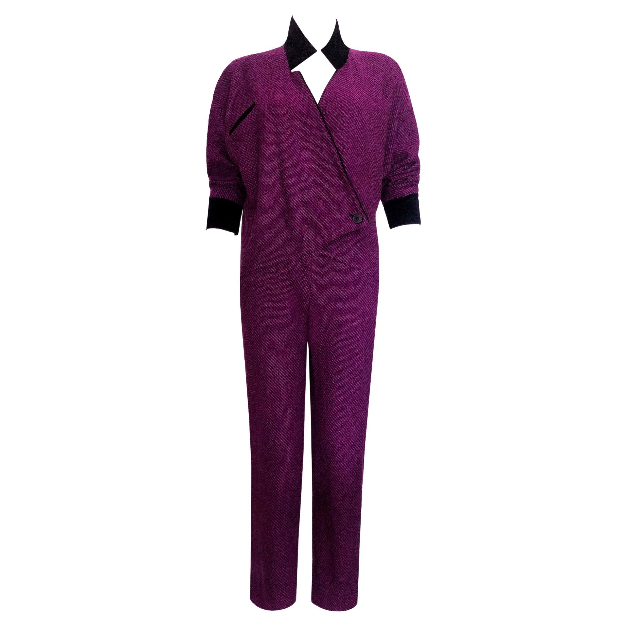 Combinaison Vintage des années 1950 - Laine rayée violet et noir + détails en velours noir