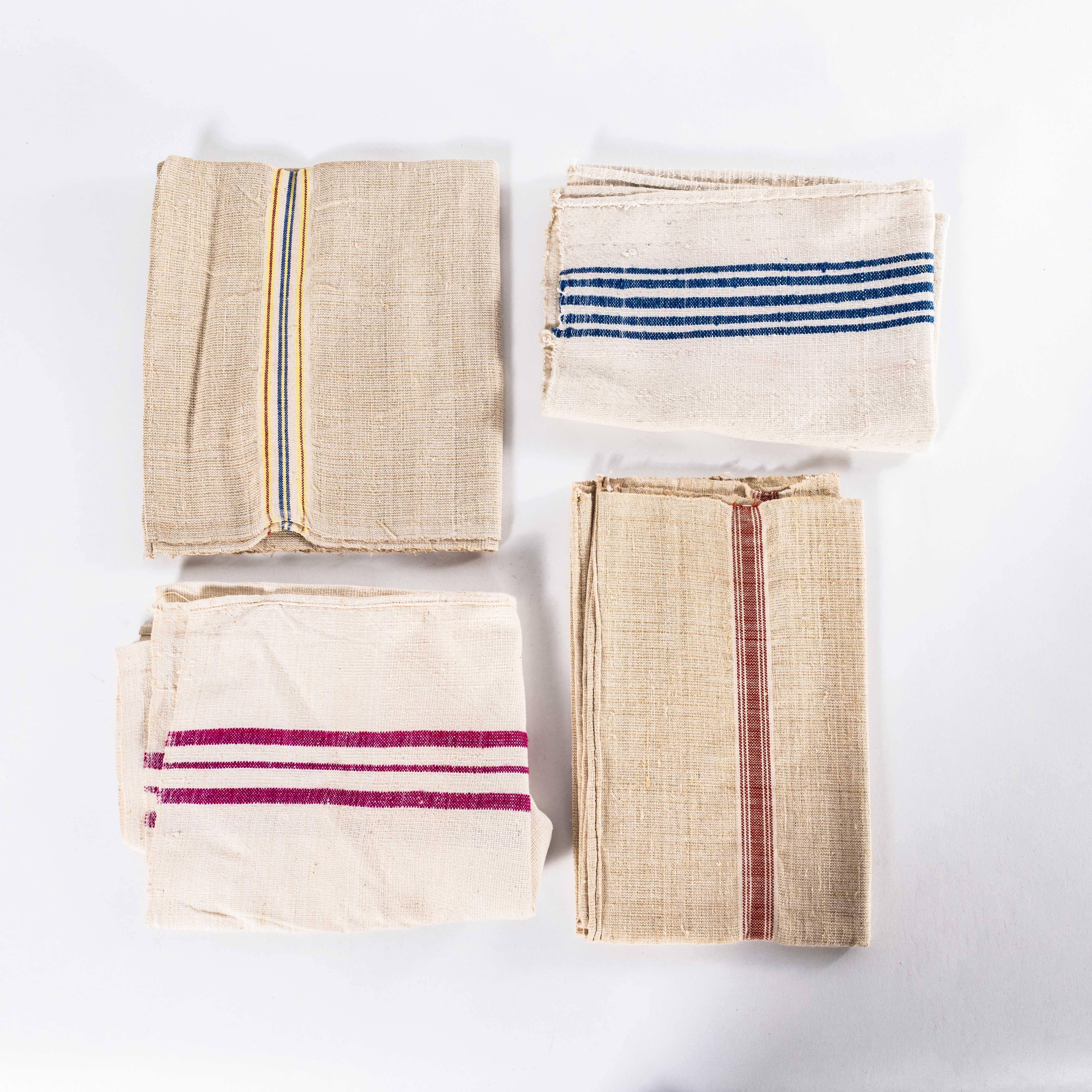 1950's Vintage Kitchen Towels - Mixed Selection For Sale 1