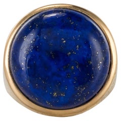1950s Vintage Lapis Lazuli Signet Ring ciselé en or jaune 18 carats