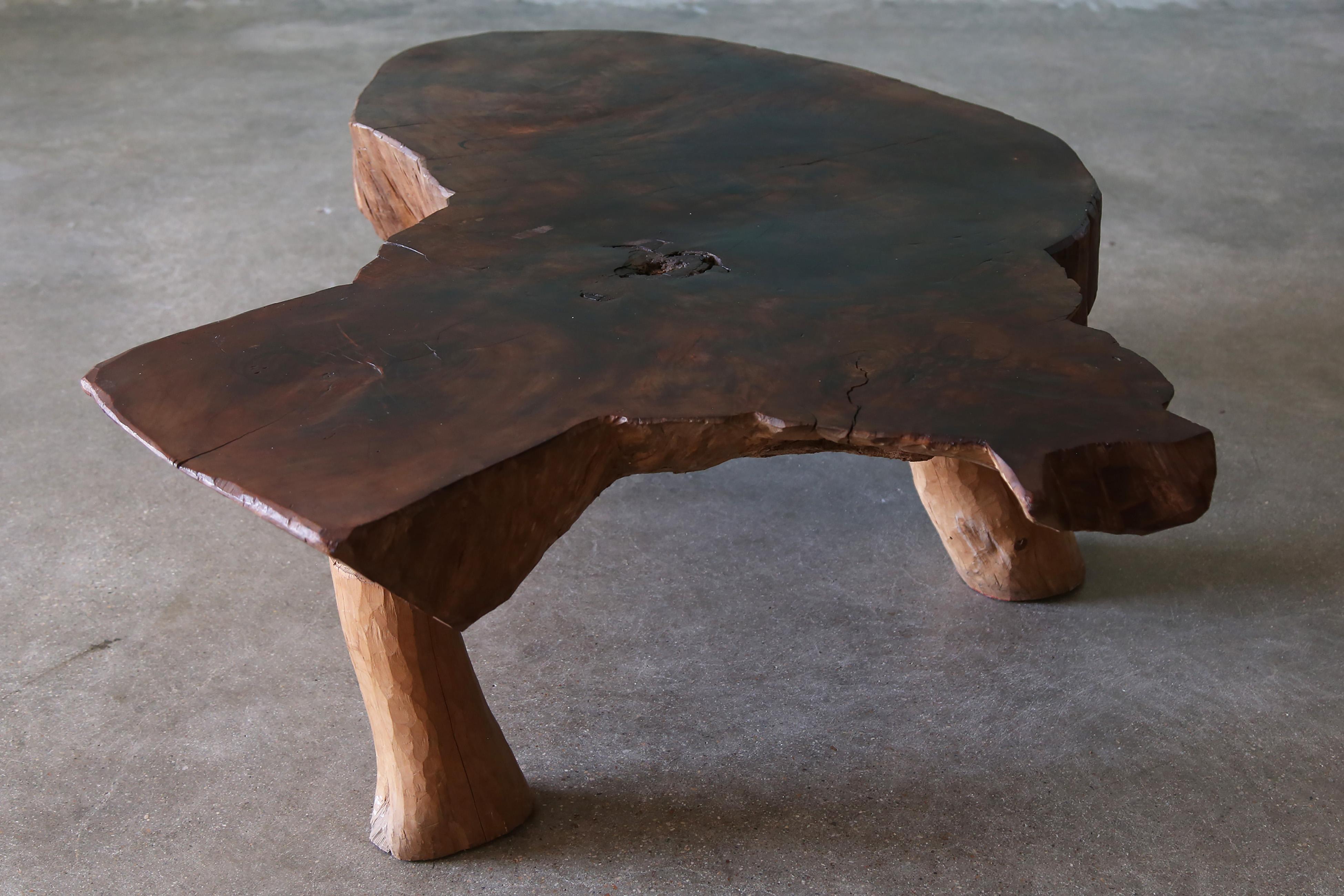 Wood 1950s Vintage Live Edge Slab Walnut designer mid century Coffee Table For Sale