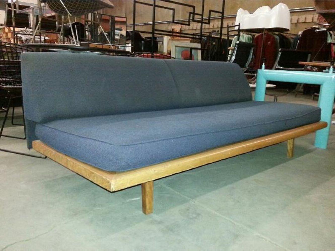 20th Century 1950s Vintage Mel Bogart Daybed for Felmore Sofa Daybed For Sale