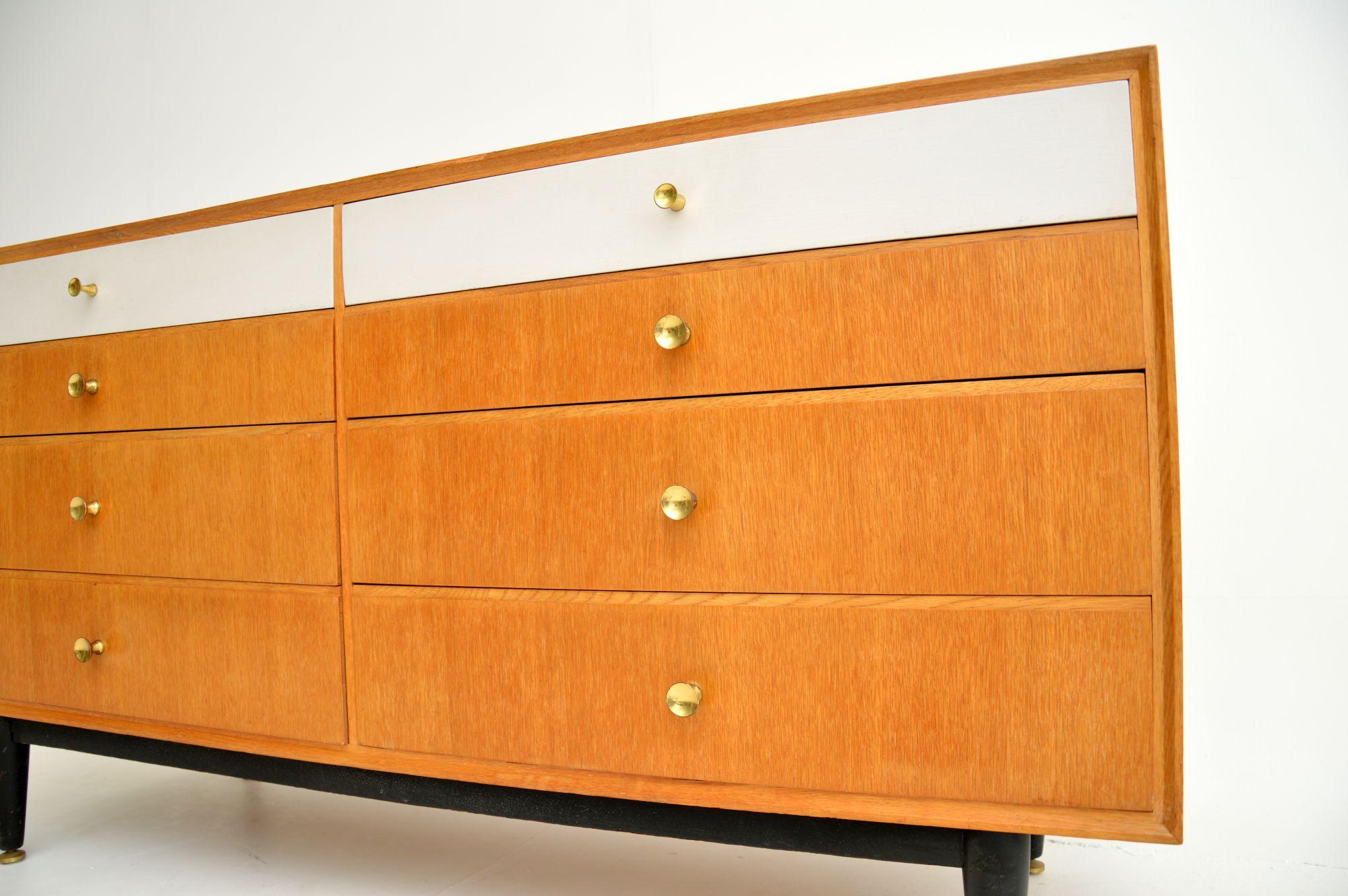 20th Century 1950's Vintage Oak Sideboard / Chest of Drawers