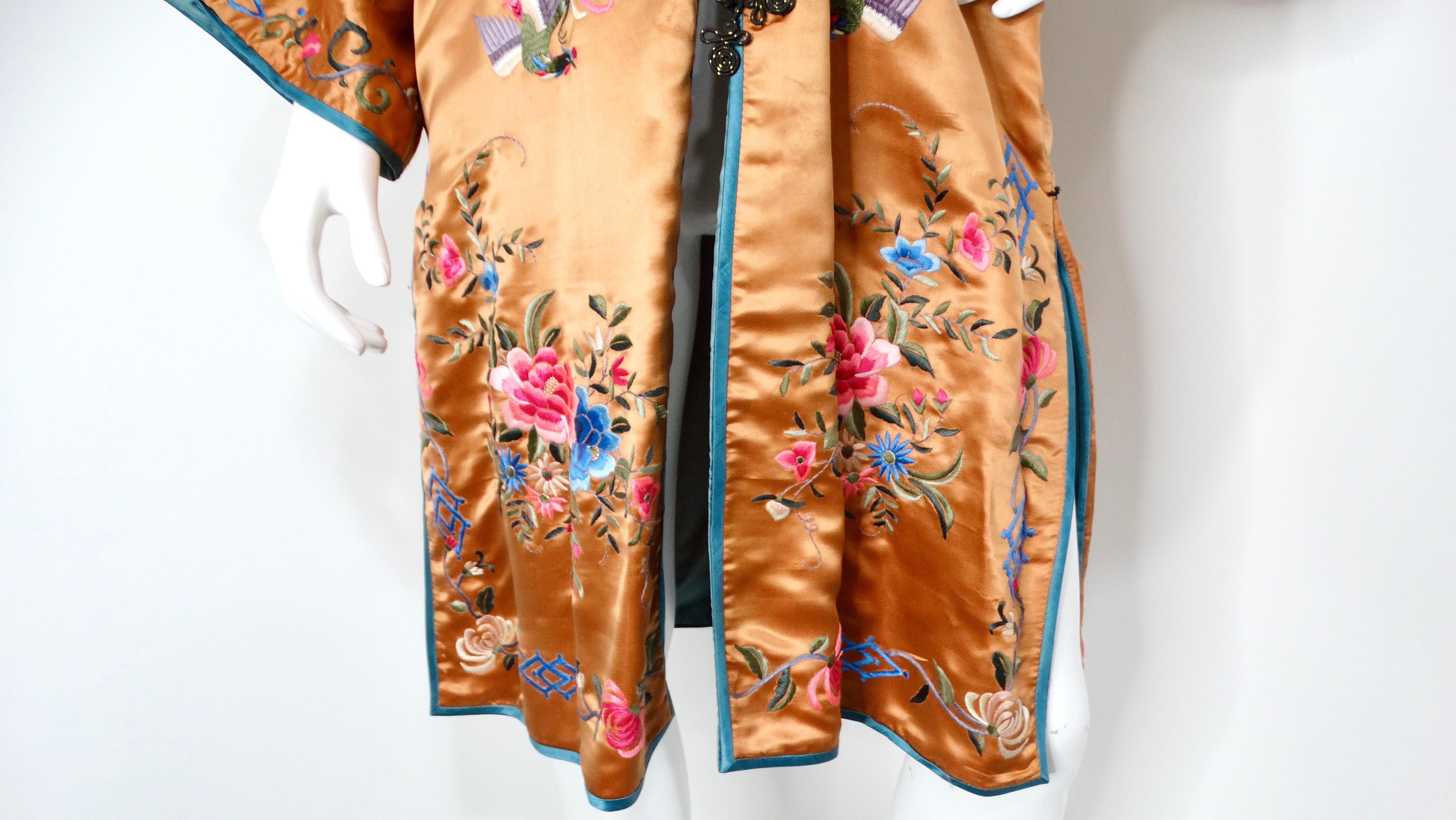1950s Vintage Orange Chinese Silk Floral Embroidered Print Jacket In Good Condition For Sale In Scottsdale, AZ