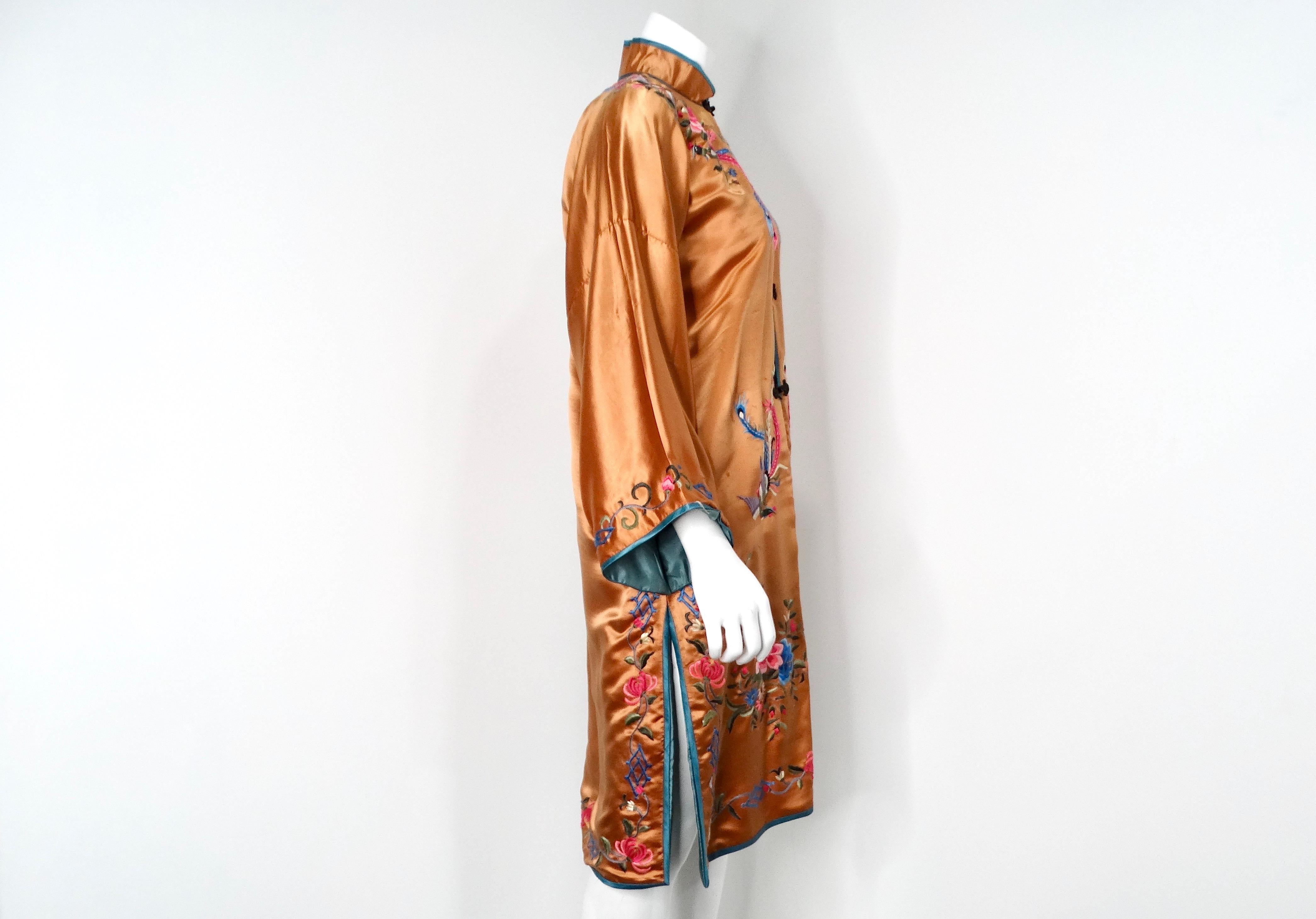 1950s Vintage Orange Chinese Silk Floral Embroidered Print Jacket For Sale 5