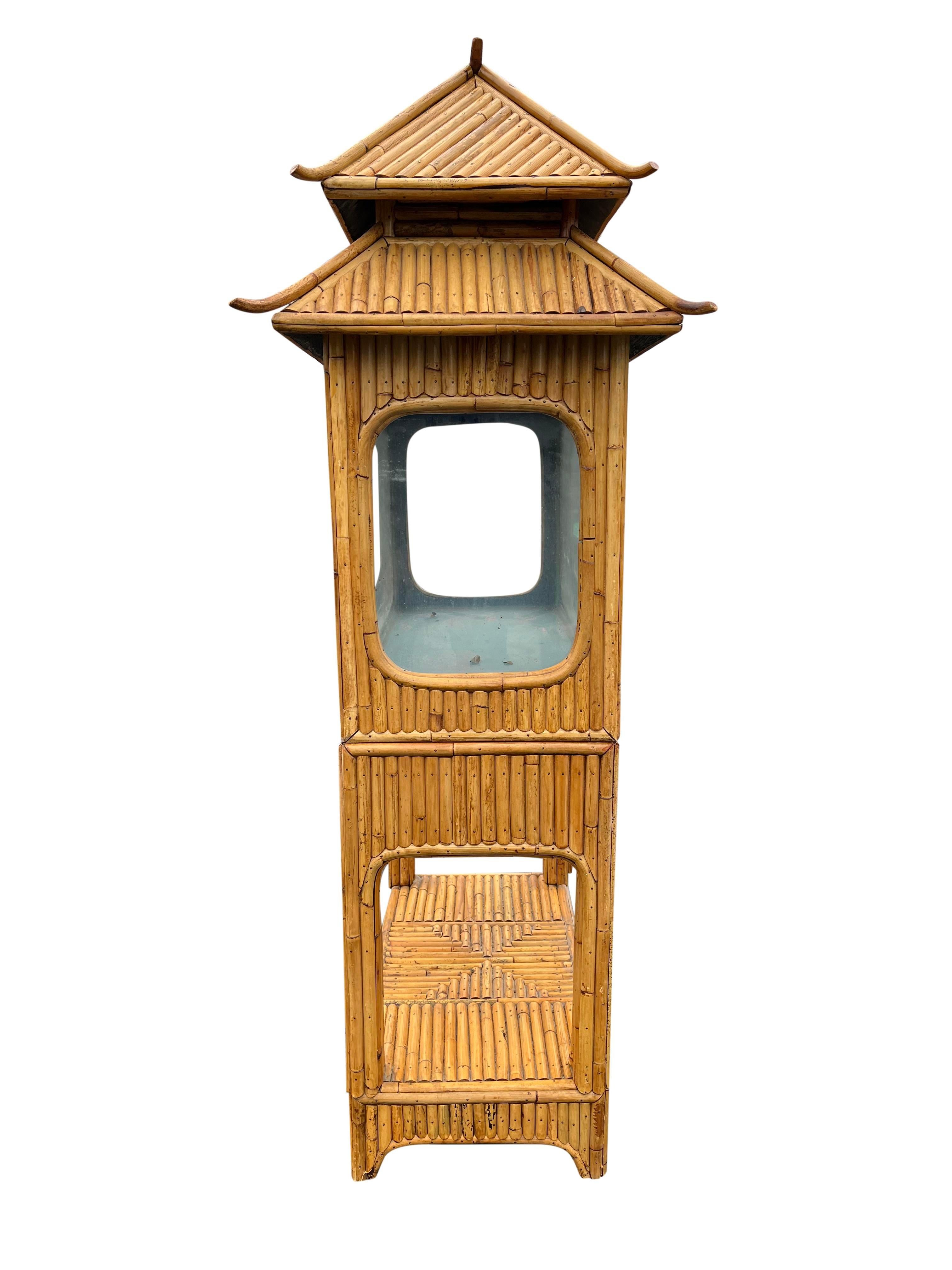 Mid-20th Century 1950s Vintage Pagoda Asian Style Bamboo Rattan Glass Fish Tank