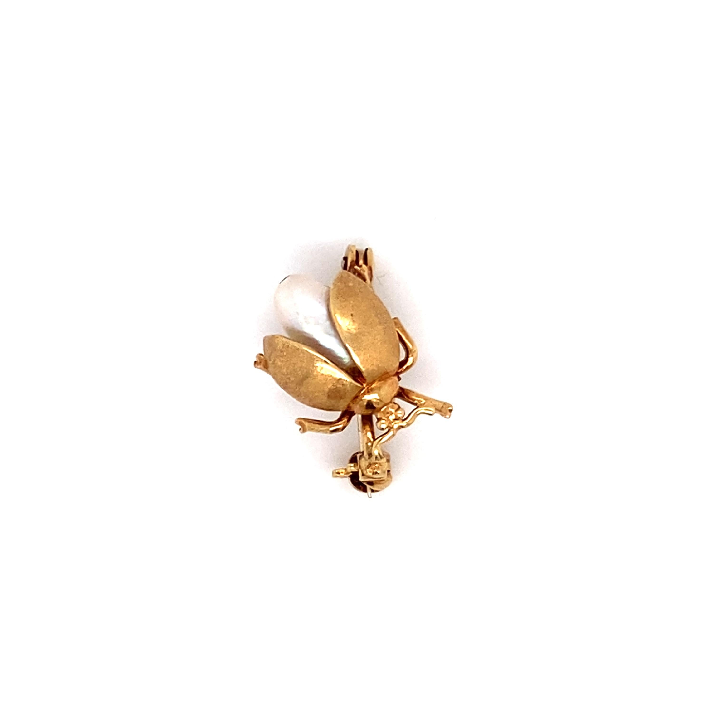 Cabochon 1950s Pearl Lady Bug Pin in 18 Karat Yellow Gold For Sale