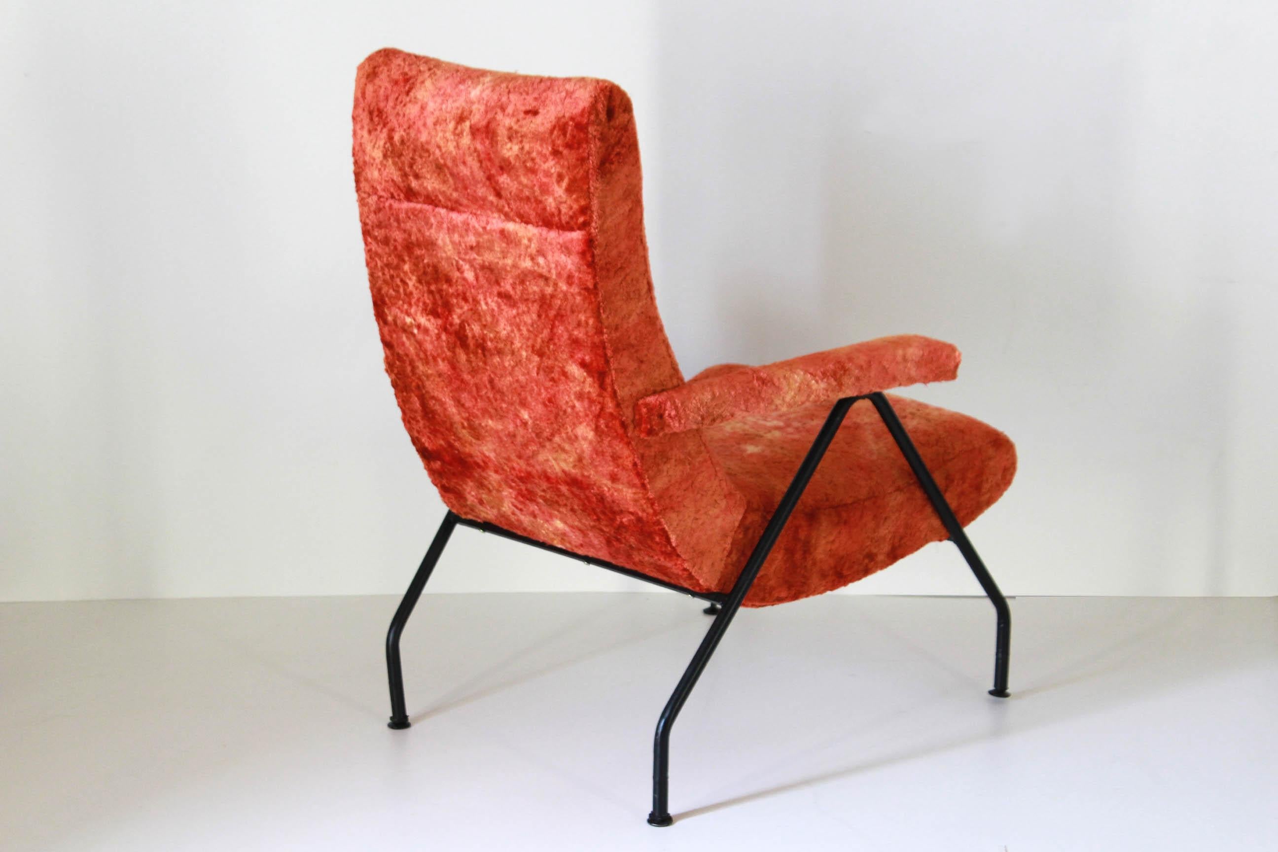 1950s Vintage Red Fabric Armchair 11