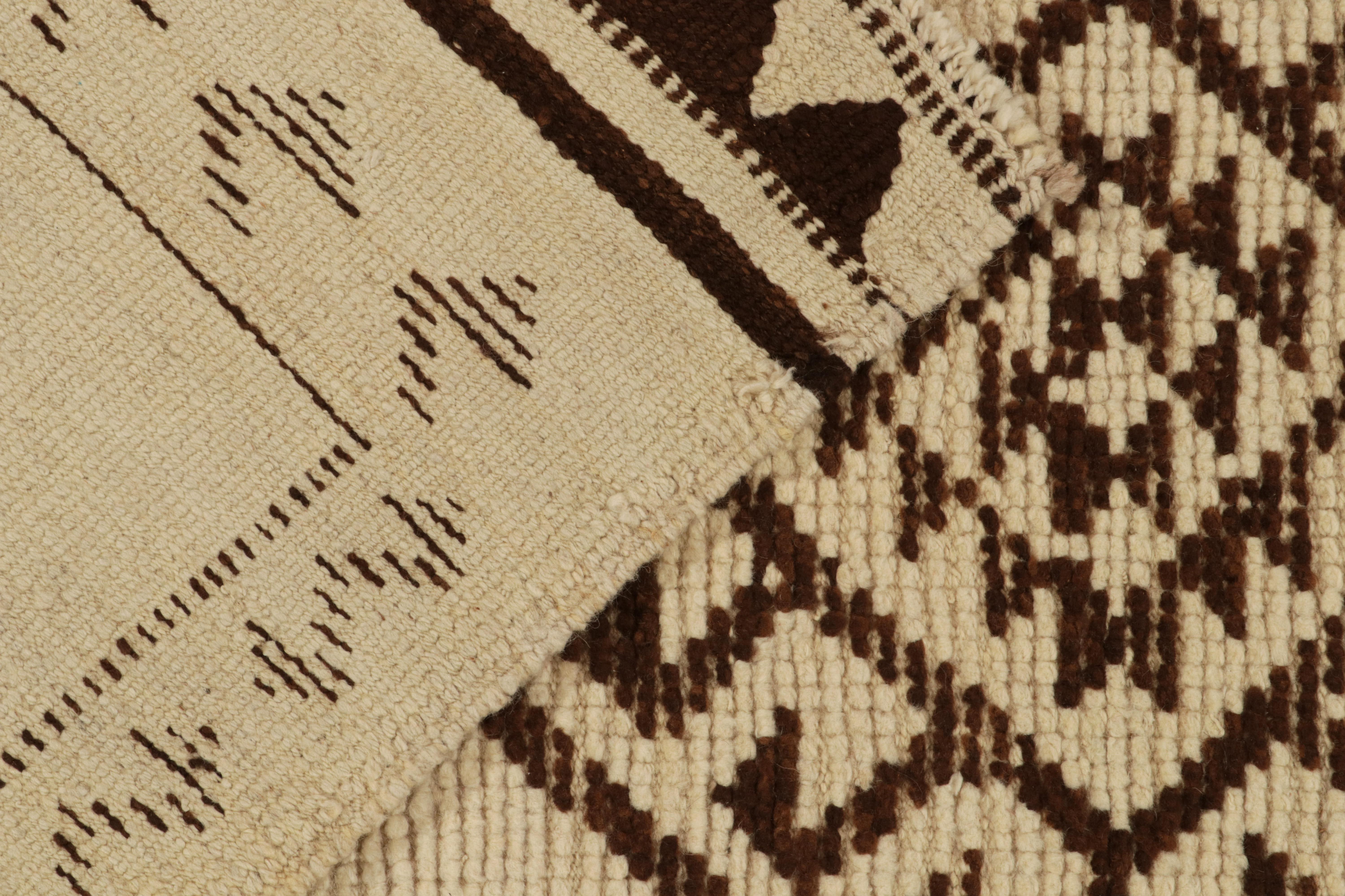 Wool 1950s Vintage Runner in Beige & Brown Tribal Pattern by Rug & Kilim For Sale