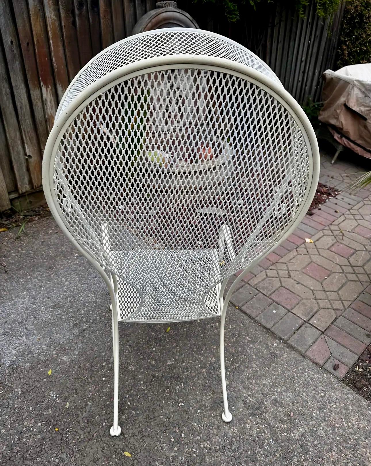 American 1950’s Vintage Russell Woodard Beige Iron Hooded Porter Garden Chair, Princess C