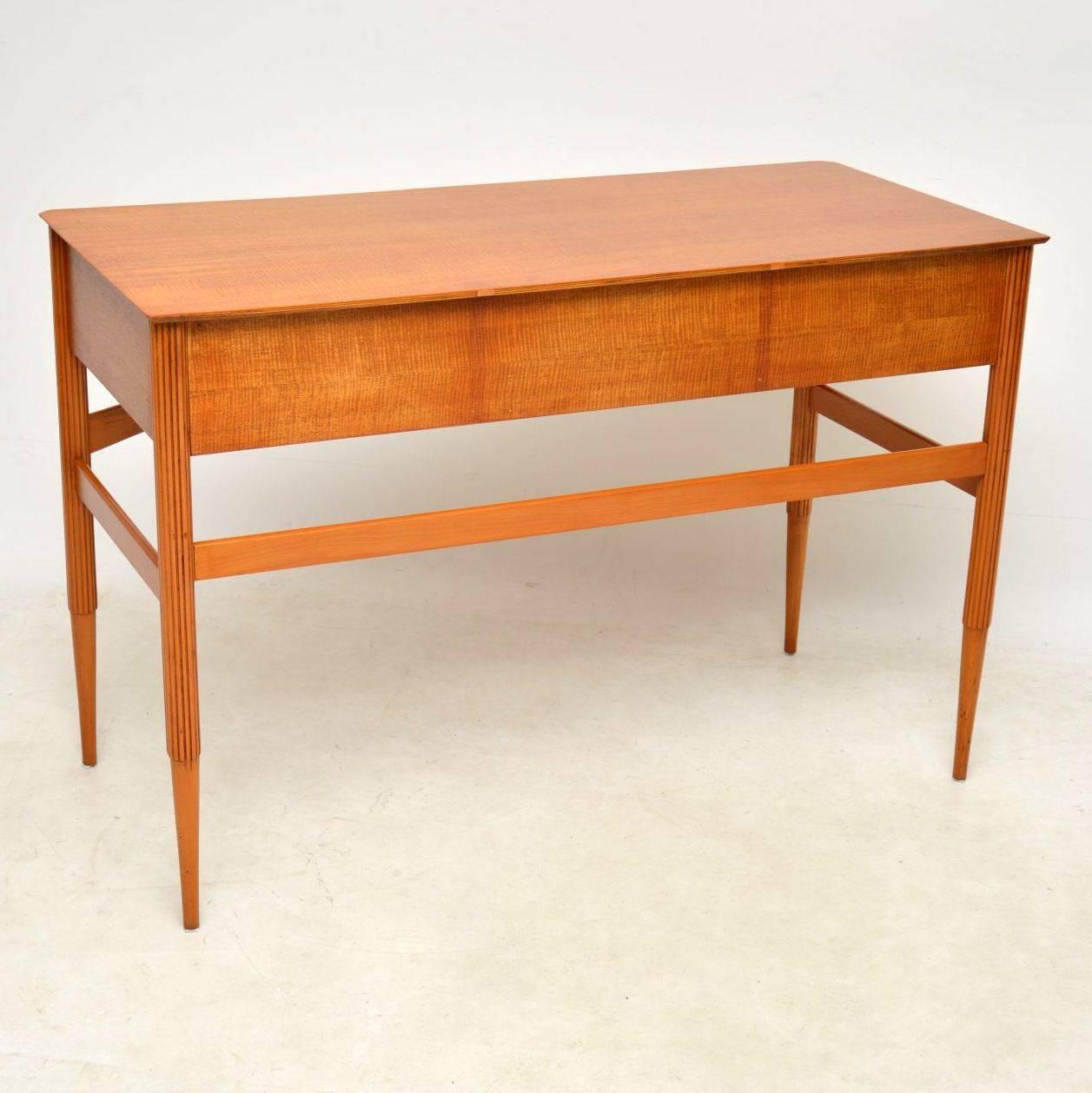 1950s Vintage Satinwood Desk In Excellent Condition In London, GB