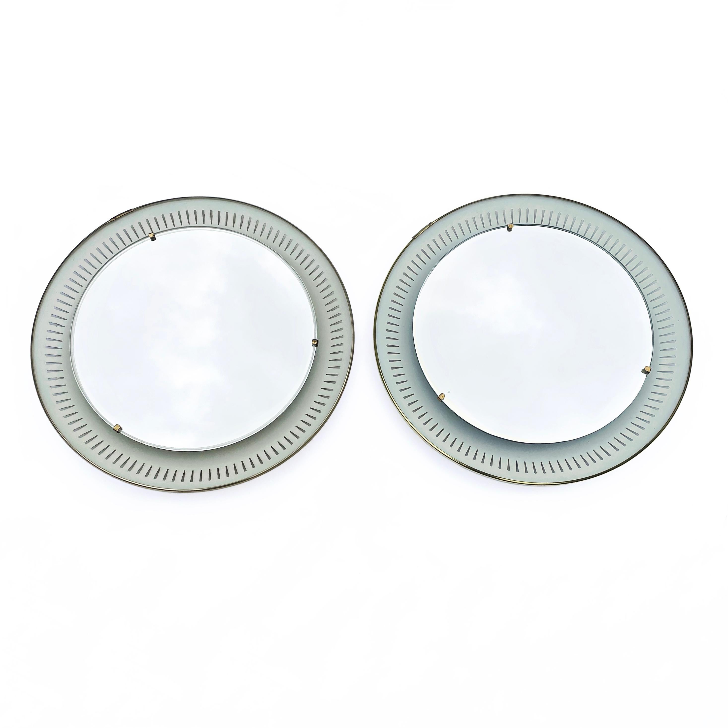 Mid-20th Century 1950s Vintage Set of Two Illuminated Wall Mirrors from Hillebrand, Germany  For Sale
