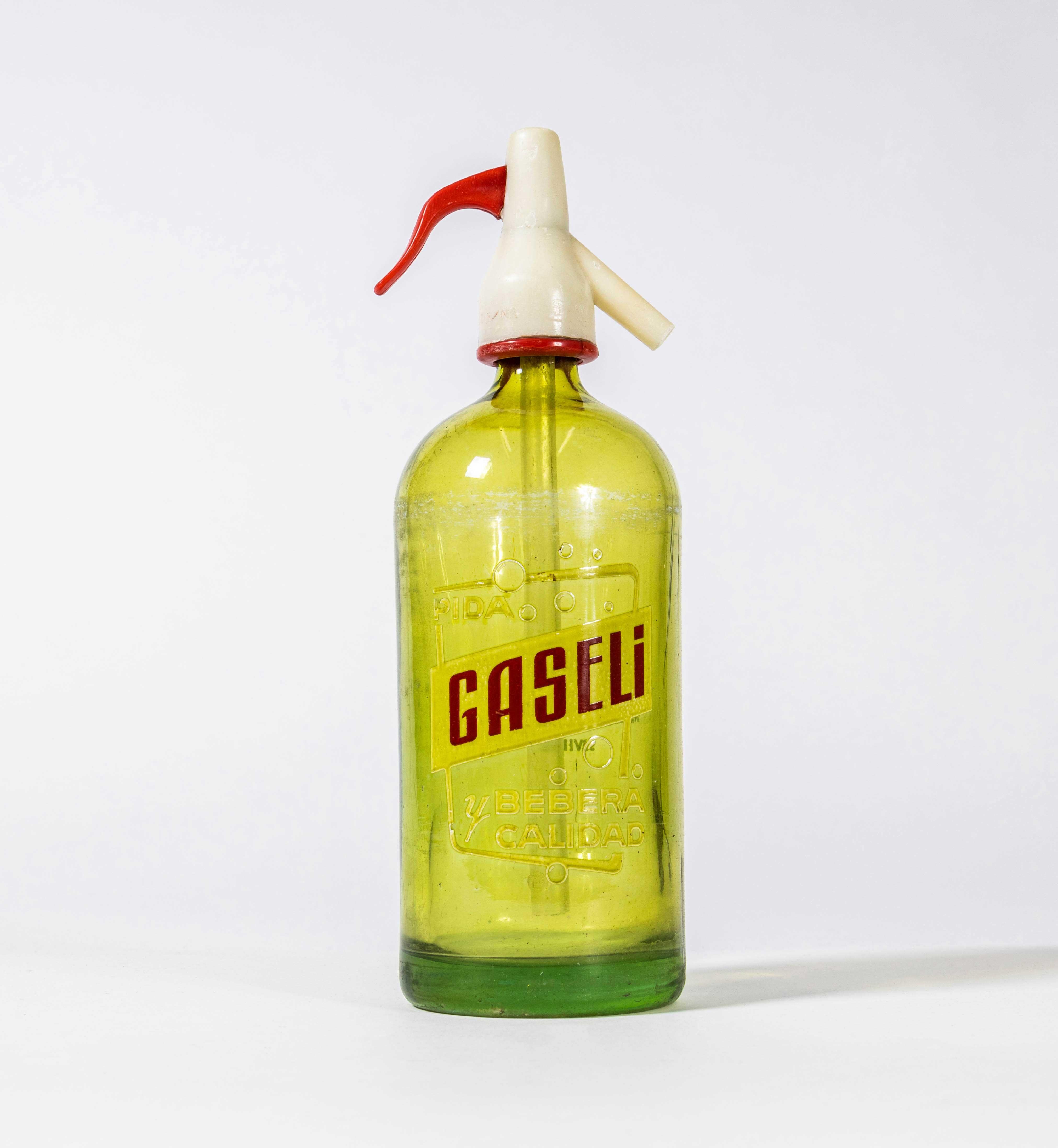1950's Vintage Spanisch Soda Siphon - farbig (Mitte des 20. Jahrhunderts) im Angebot