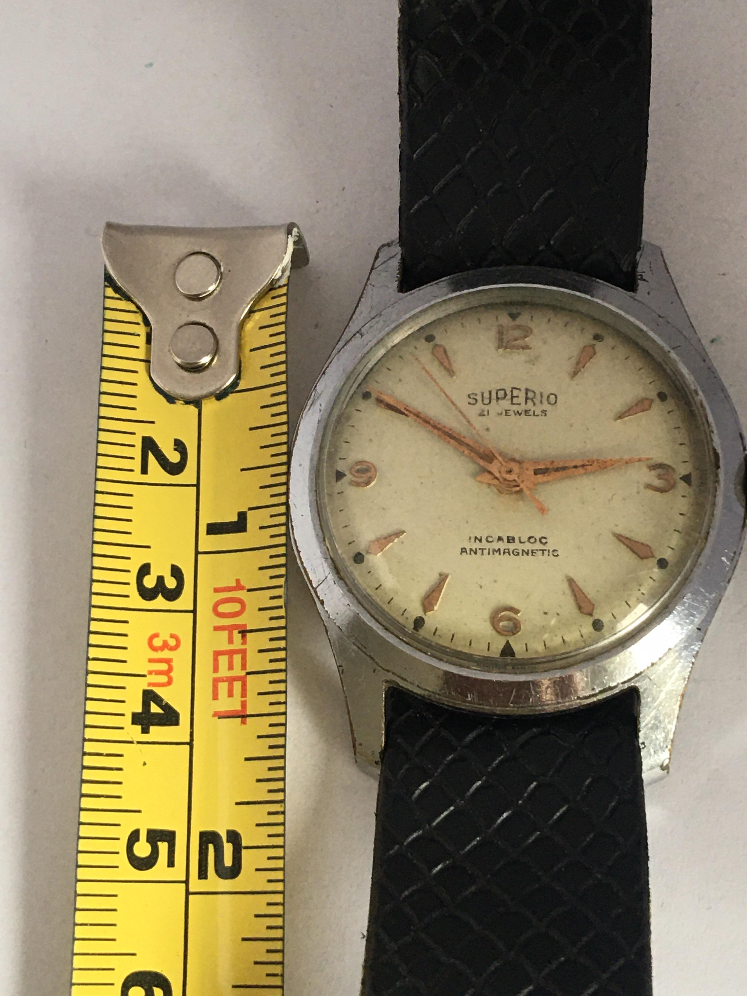 Women's or Men's 1950s Vintage Stainless Steel Back Mechanical Swiss Watch For Sale