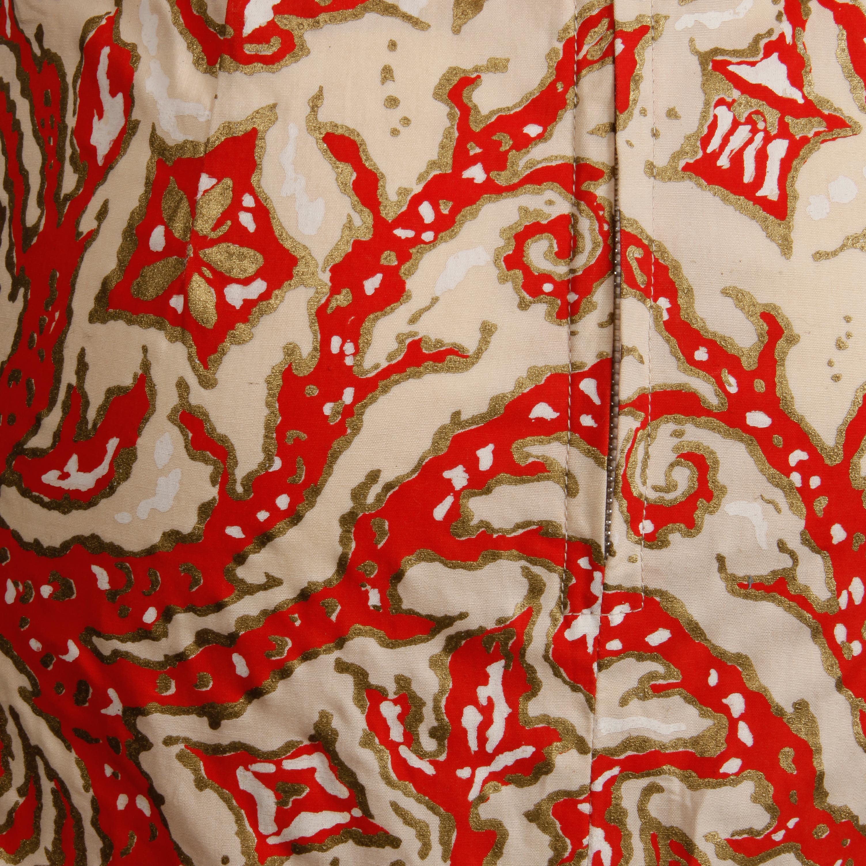 1950s Vintage Surf and Shore Hawaiian Silk Screen Print Dress with Bell Sleeves In Excellent Condition For Sale In Sparks, NV