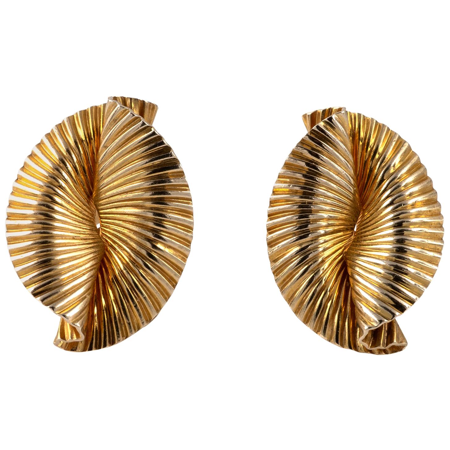 1950s Vintage Tiffany & Co 14 Karat Gold Double Fan Clip Earrings