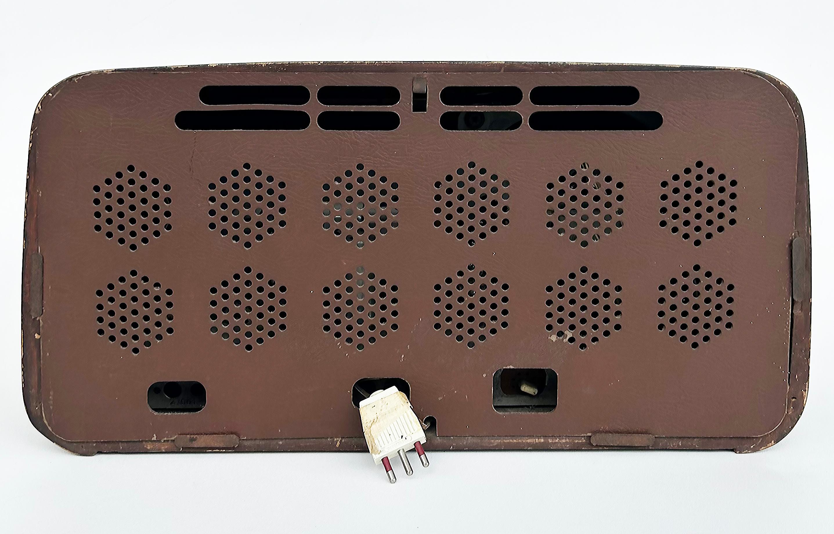 Radio Torino Model SV85 d'epoca degli anni '50 in legno, metallo e vetro 1