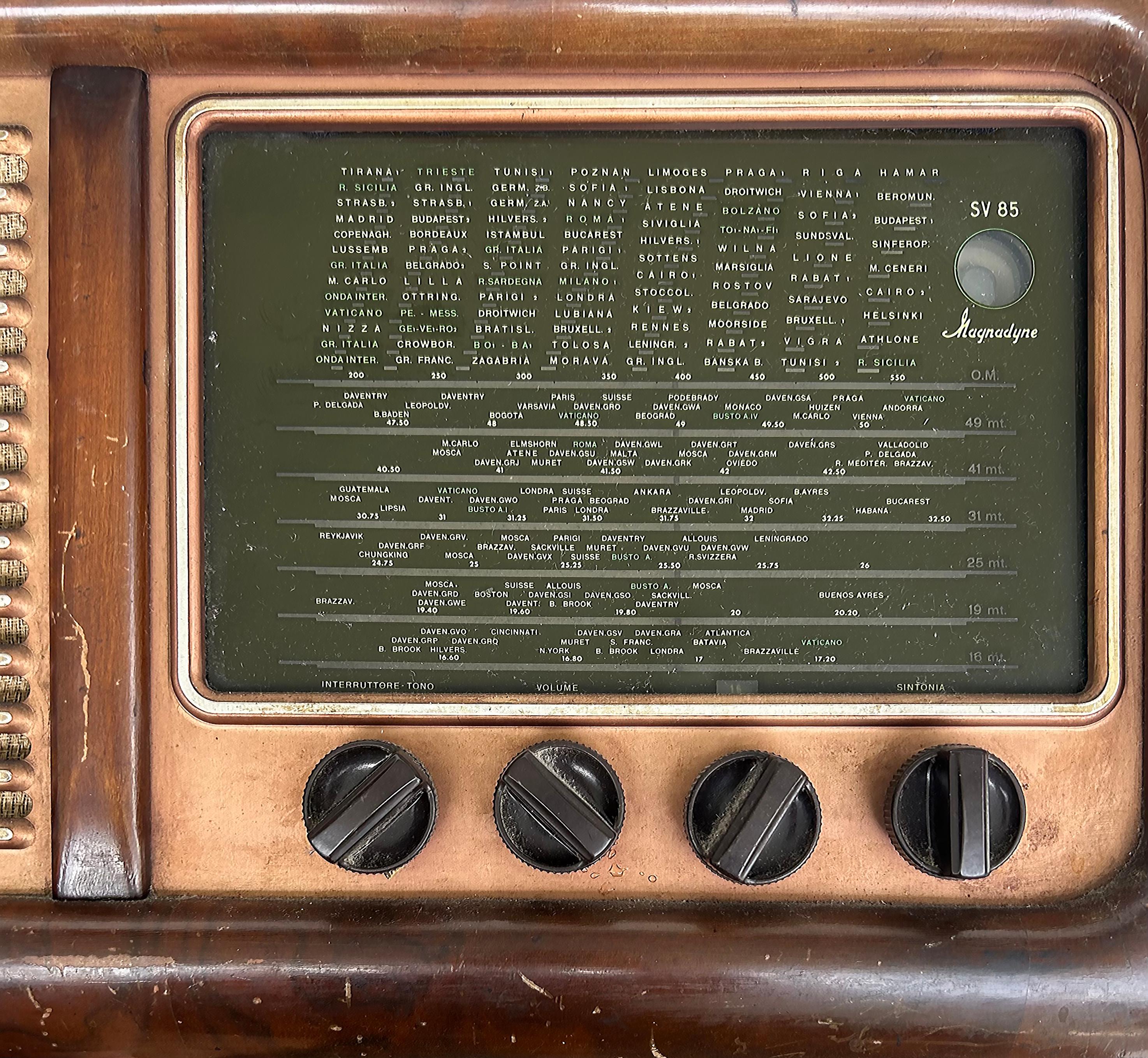 Mid-Century moderno Radio Torino Model SV85 d'epoca degli anni '50 in legno, metallo e vetro