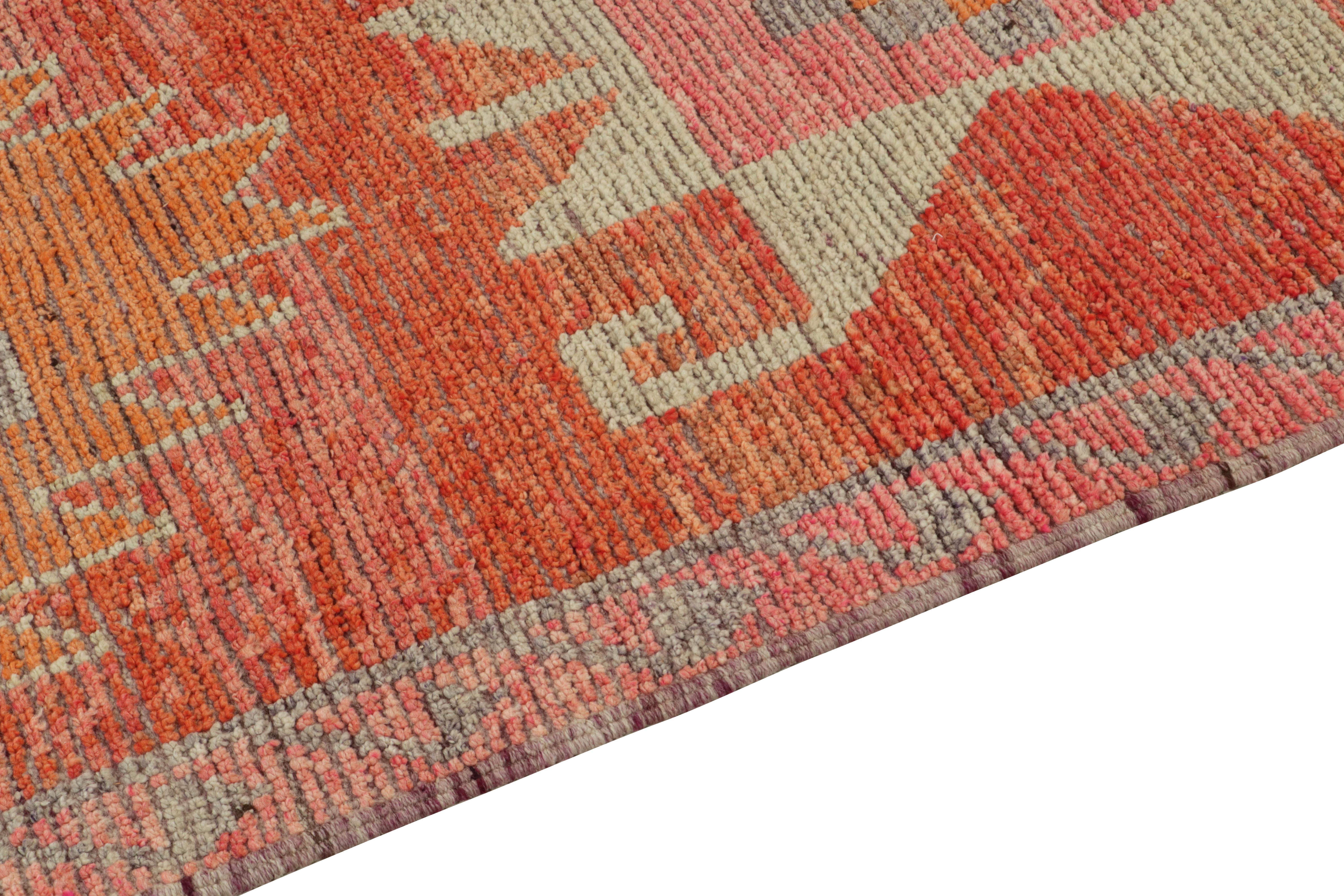 1950s Vintage Tribal runner in Pink, Red and Orange Medallion by Rug & Kilim In Good Condition For Sale In Long Island City, NY