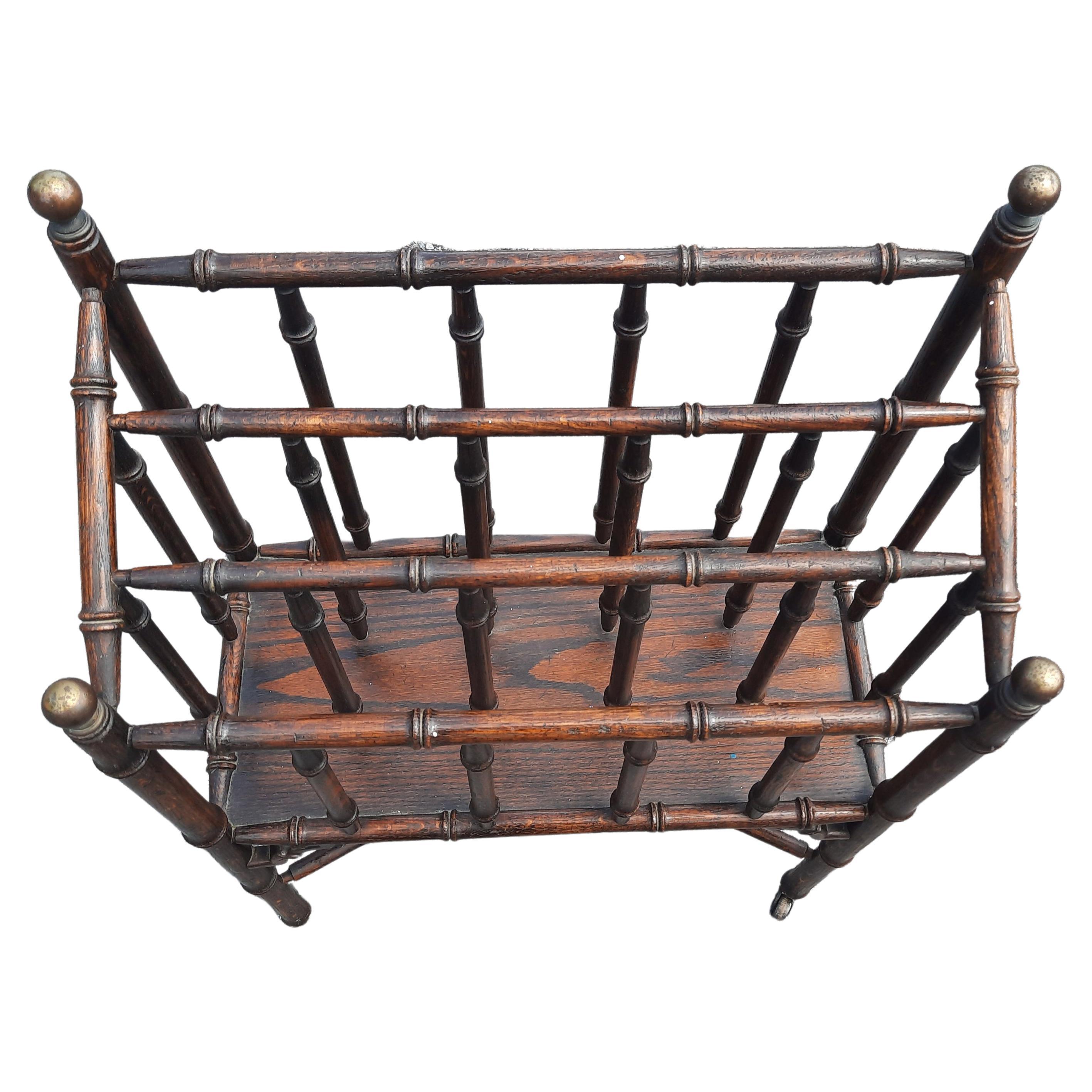 Chinese Chippendale 1950s Vintage Turned Oak Faux Bamboo Canterbury Reviewer Magazine Rack For Sale
