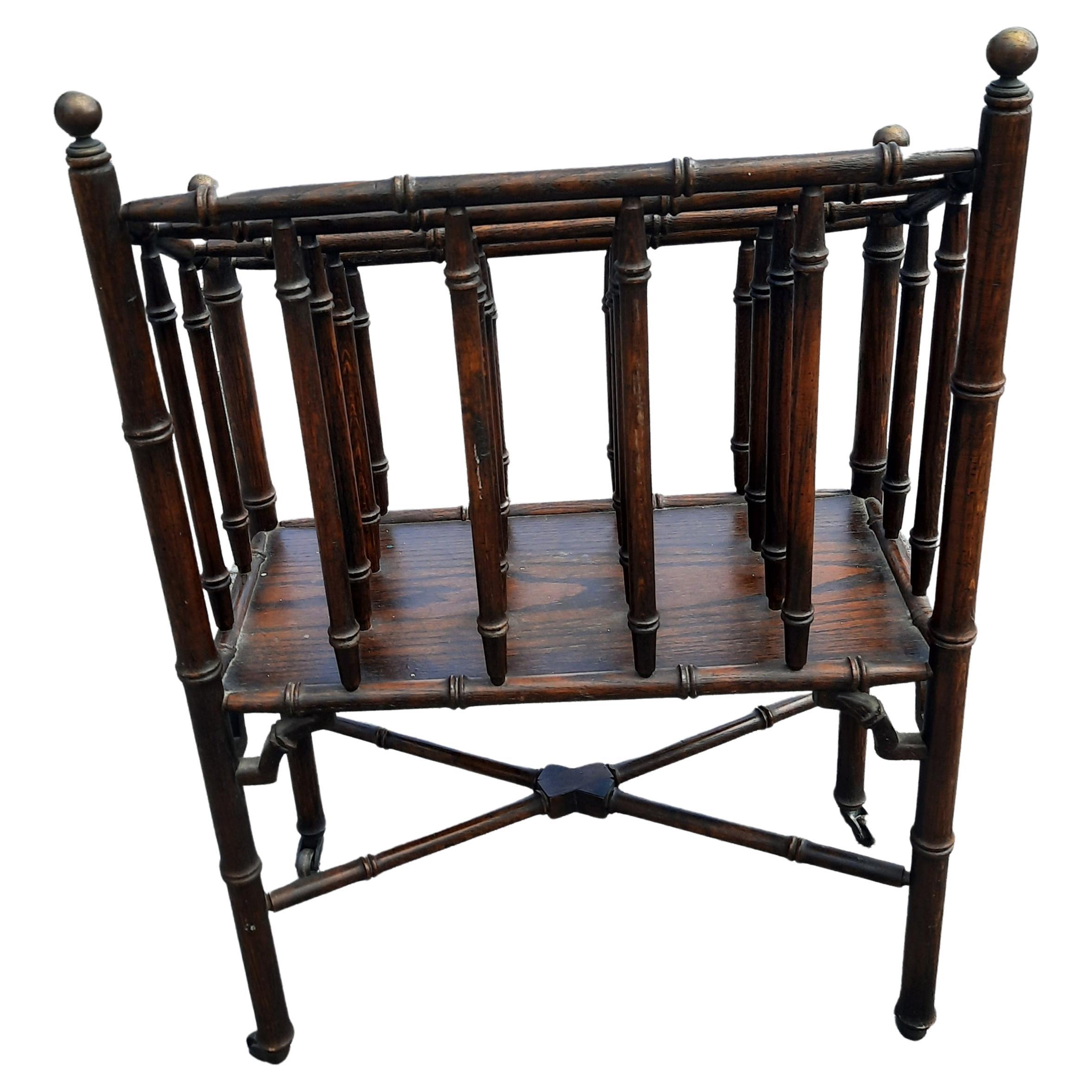 20th Century 1950s Vintage Turned Oak Faux Bamboo Canterbury Reviewer Magazine Rack For Sale