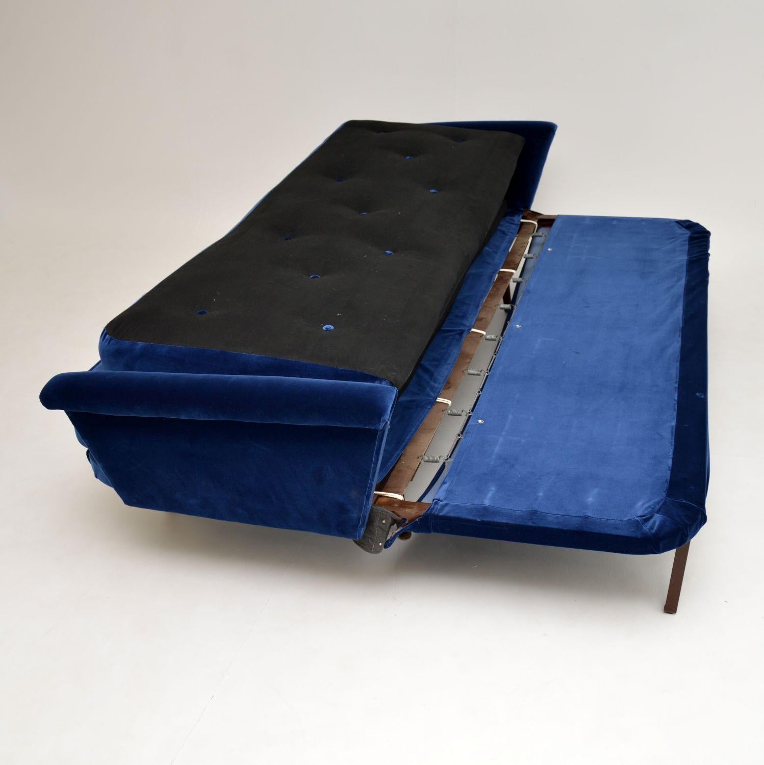 1950s Vintage Velvet Sofa Bed 5