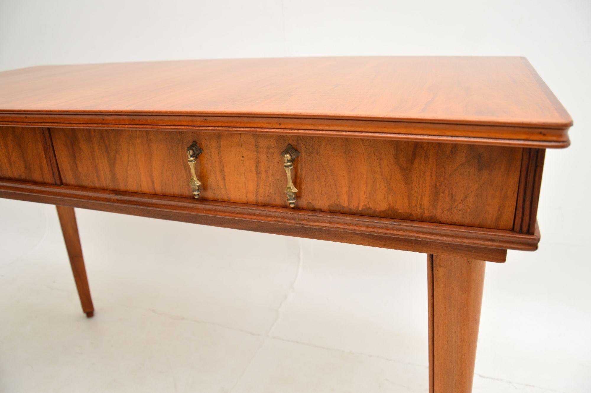 1950s Vintage Walnut Desk by Lazslo Hoenig 4